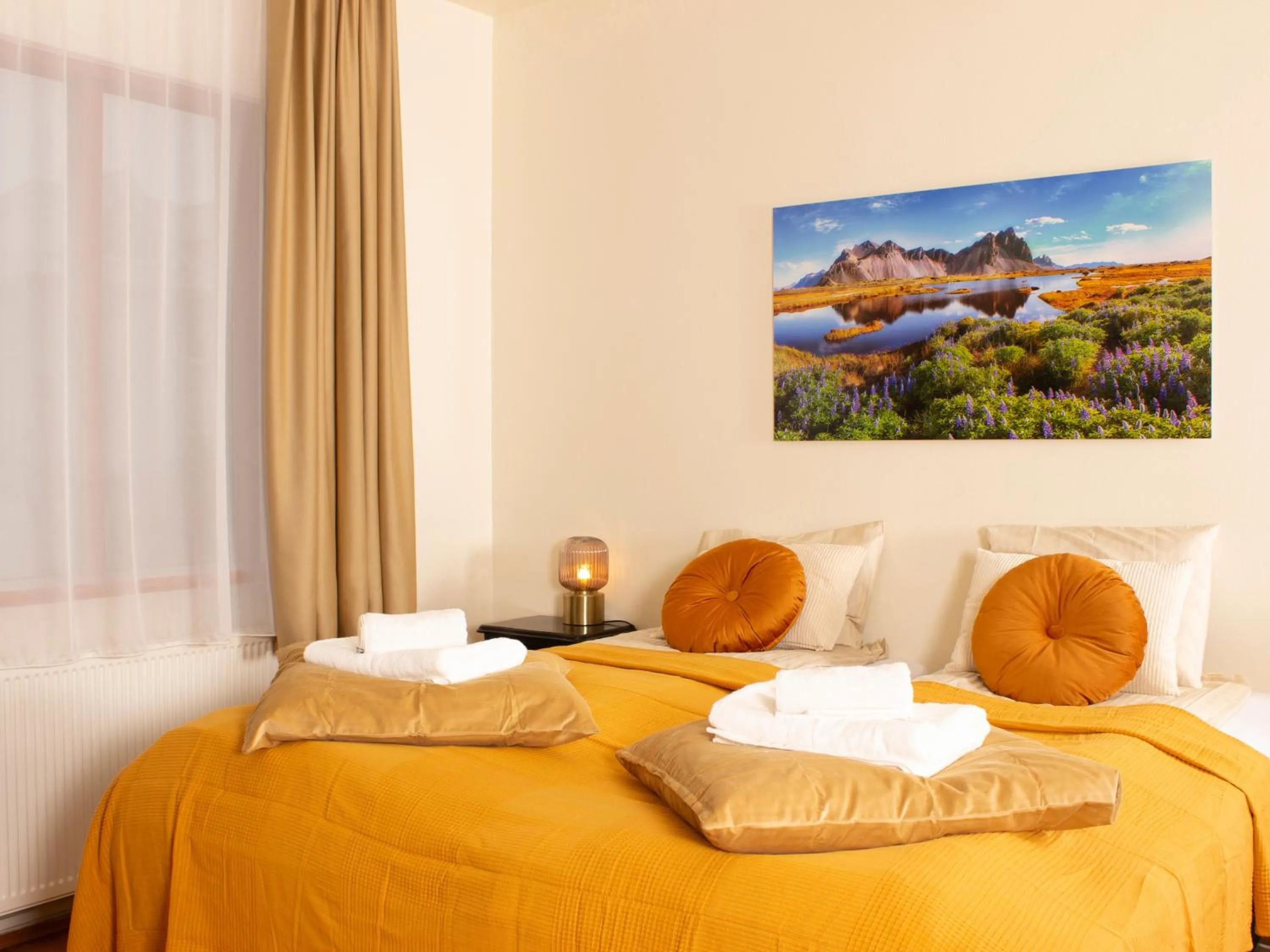 Bed in Eric the Red Guesthouse