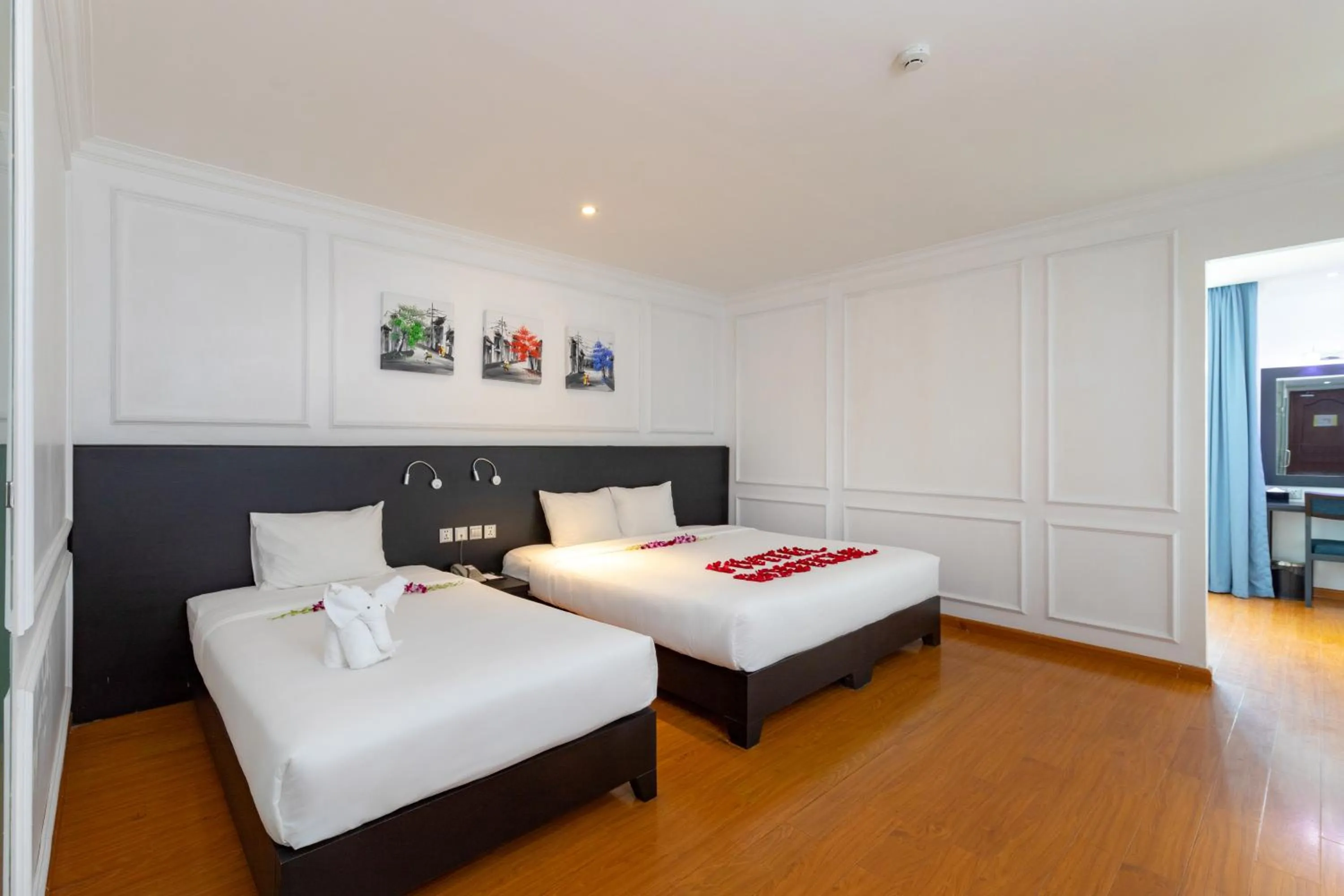 Bedroom, Bed in Fivitel Boutique Da Nang