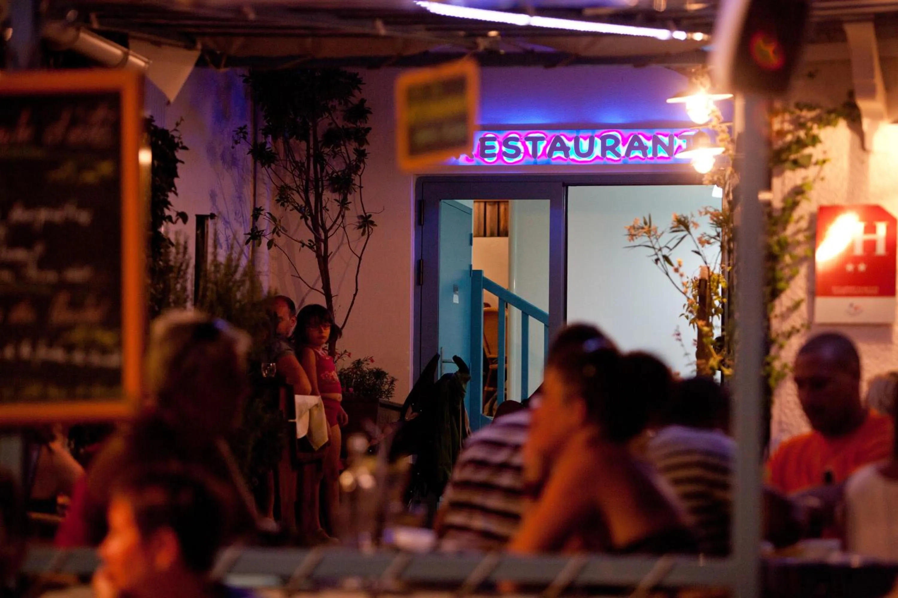 Restaurant/places to eat in Hotel de l'Atlantique