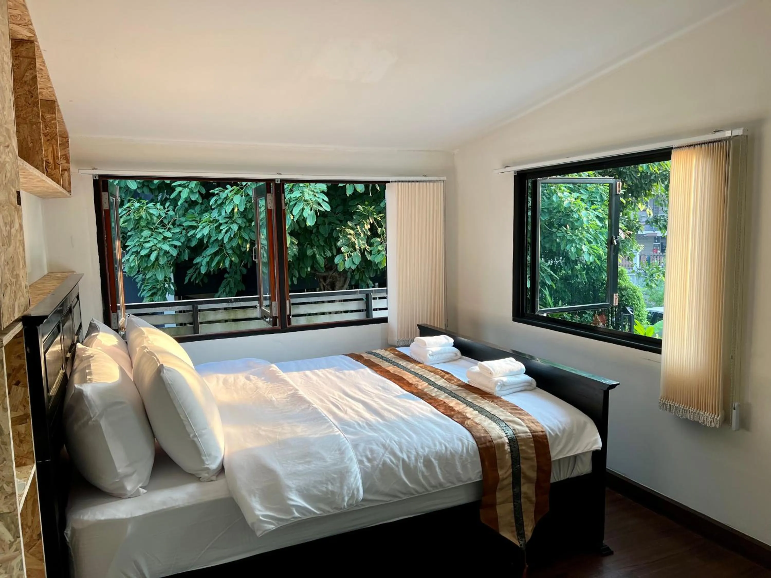 Bed in @Home Hostel Wua Lai