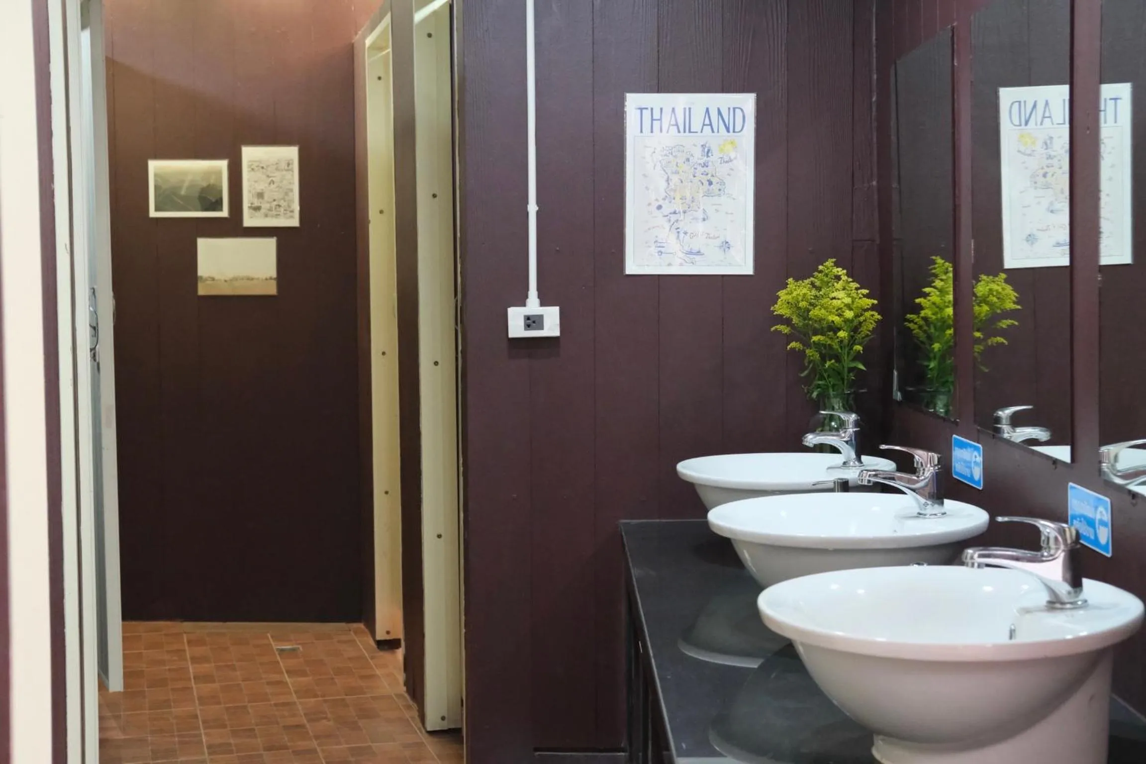 @Home Hostel Wua Lai