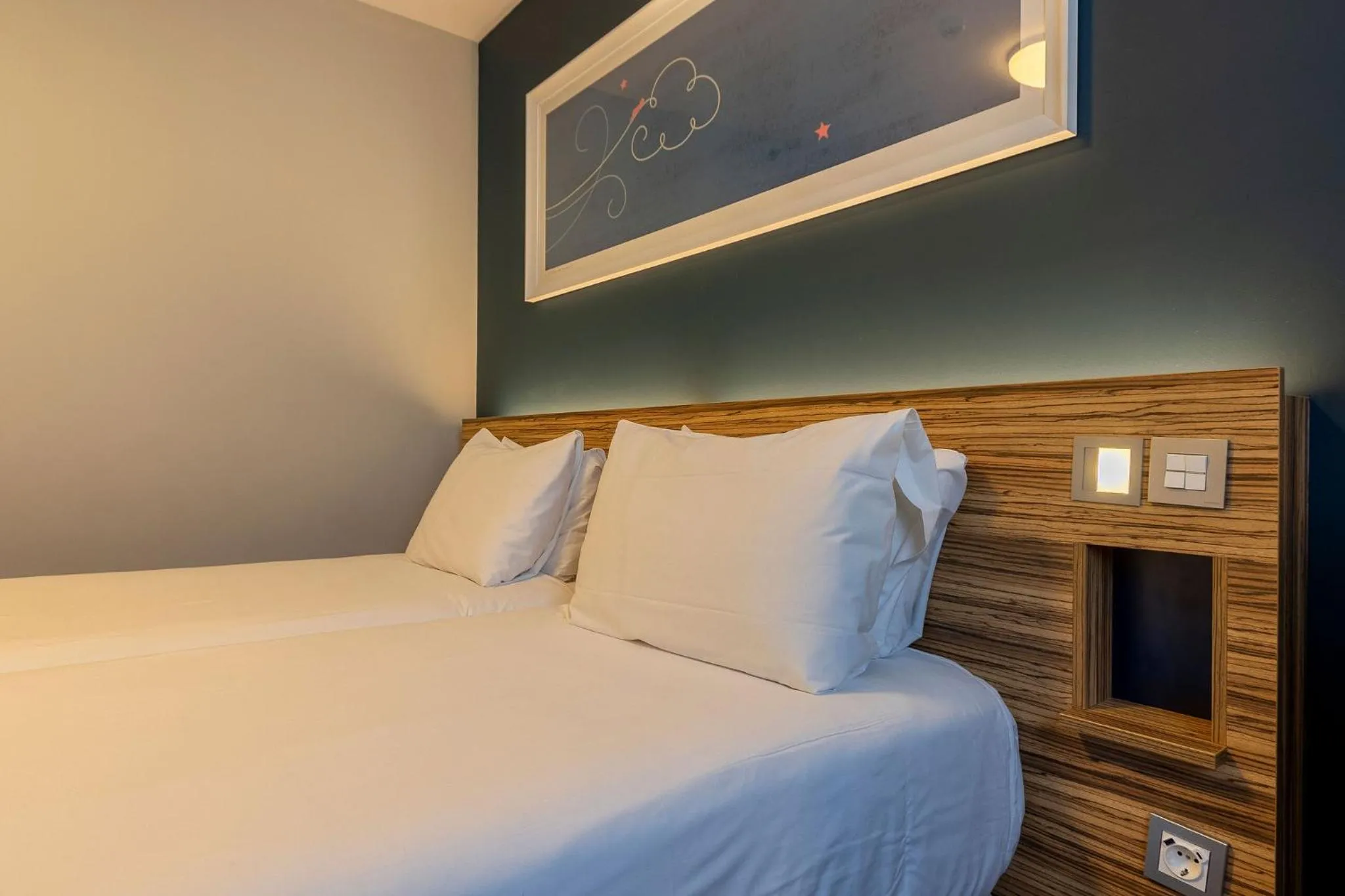 Bed in Travelodge Barcelona Poblenou