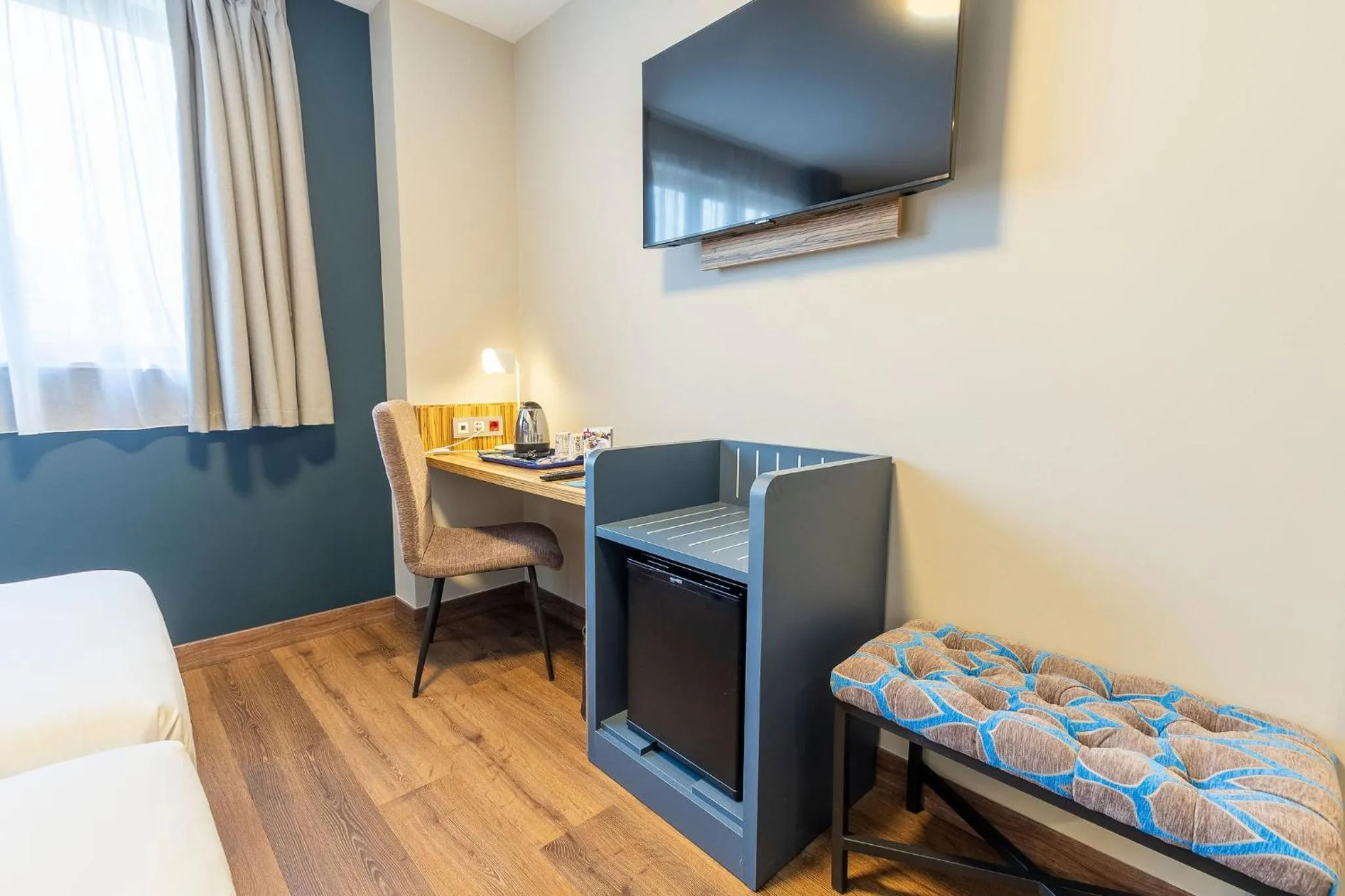 Bedroom in Travelodge Barcelona Poblenou