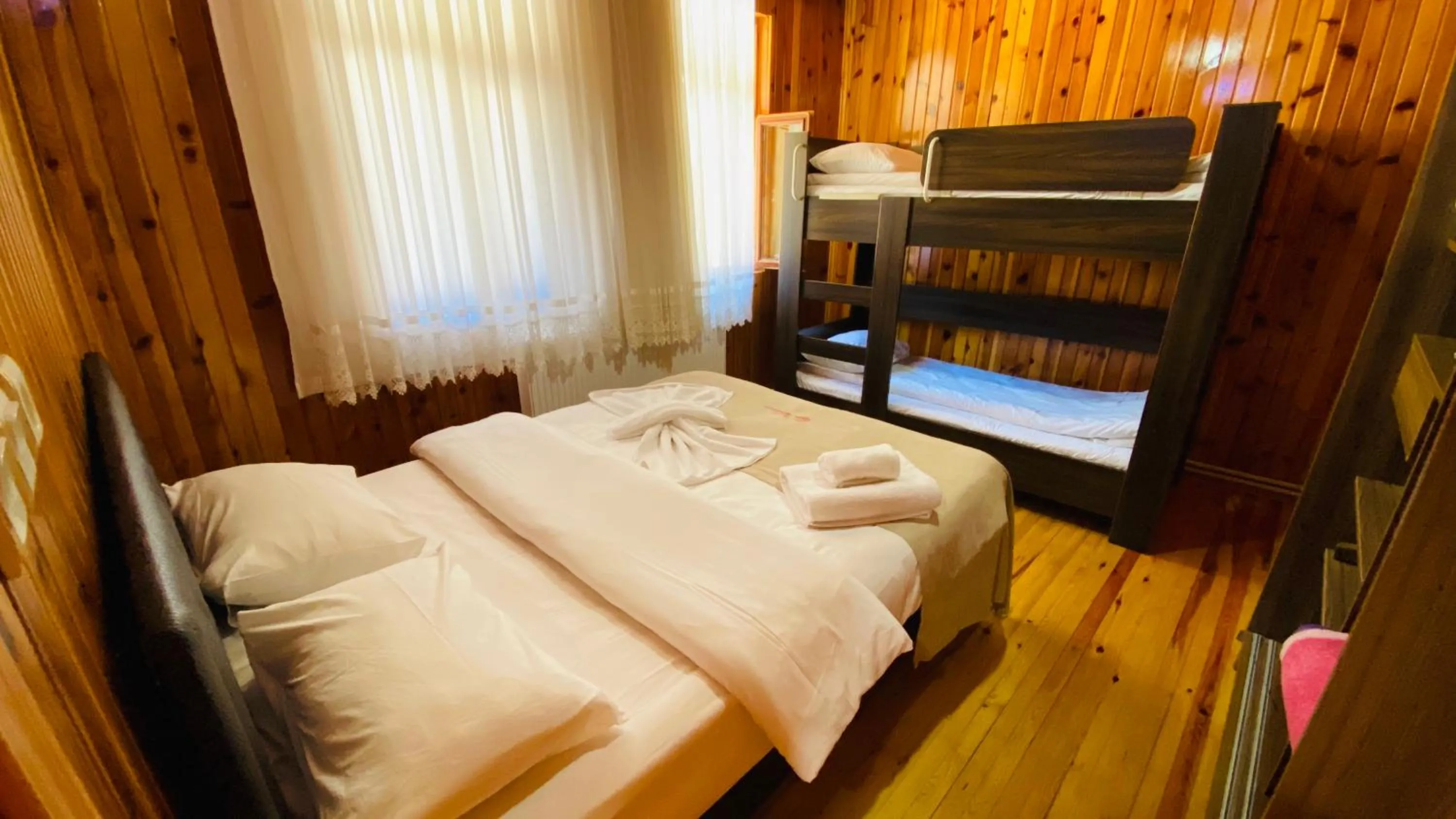 Bed in Kaya Residence