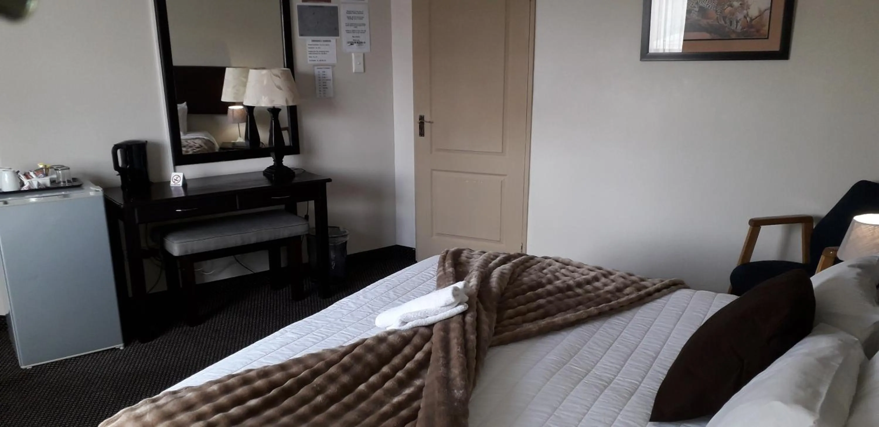 Bed in Kalahari Lodge Kimberley