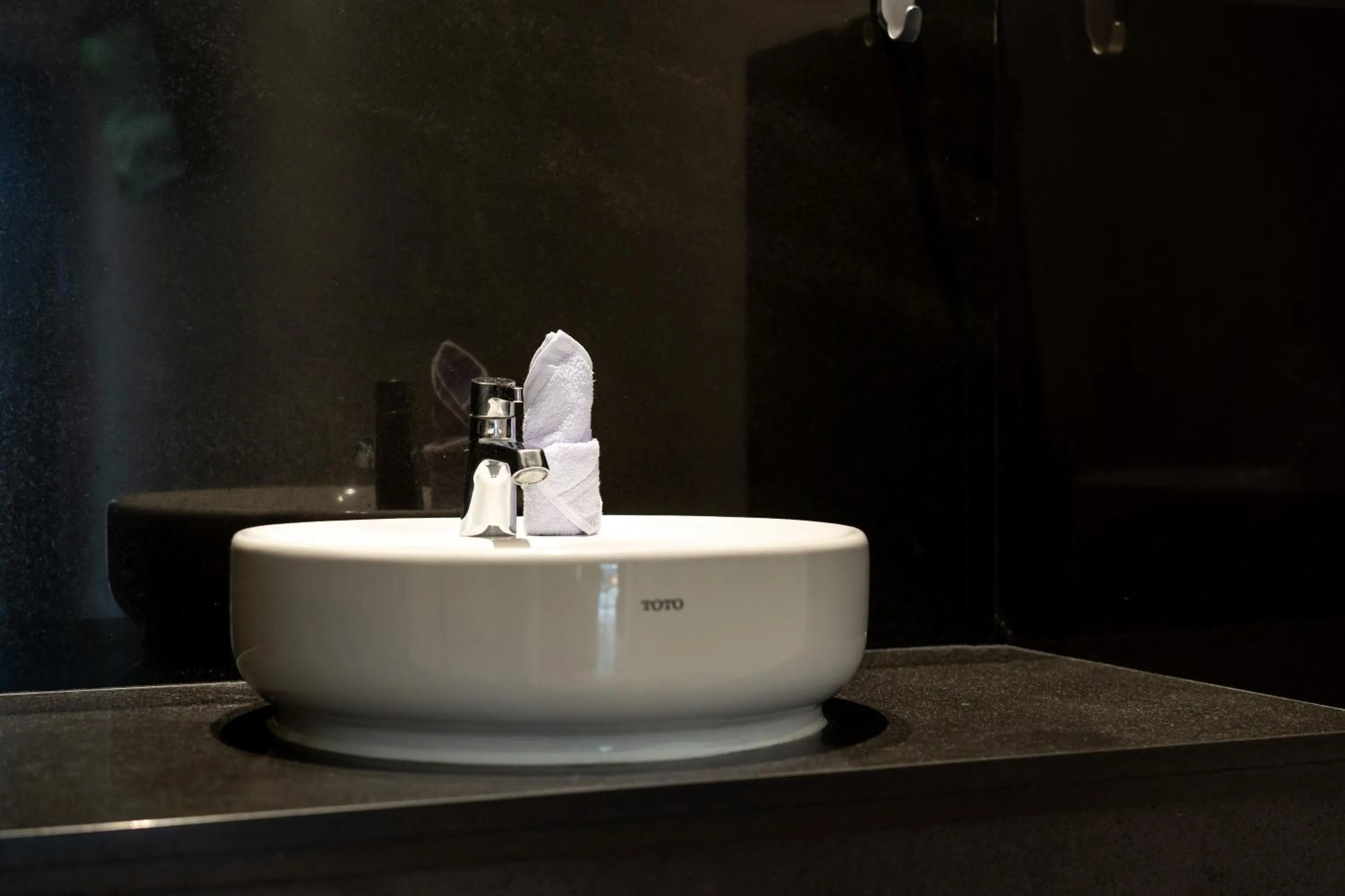 Toilet in Gelatik Bed And Breakfast