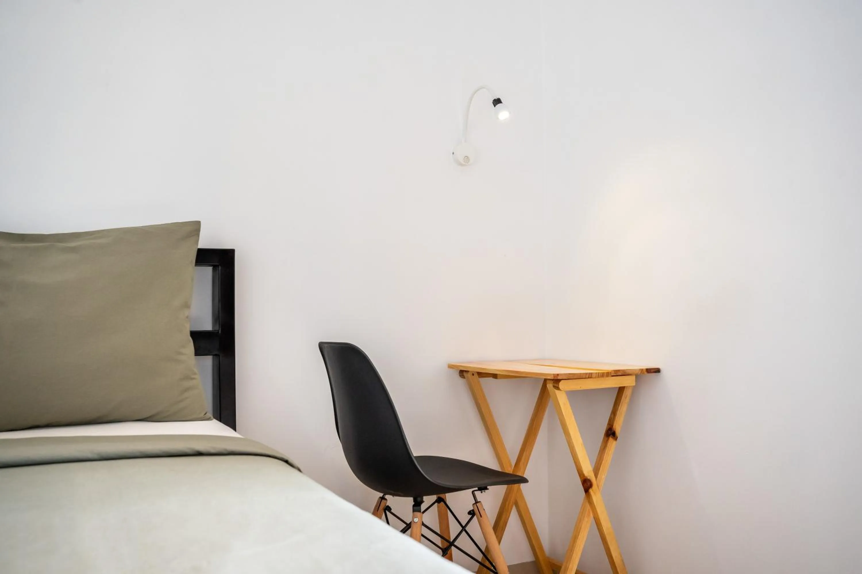 Bedroom, Bed in Gelatik Bed And Breakfast