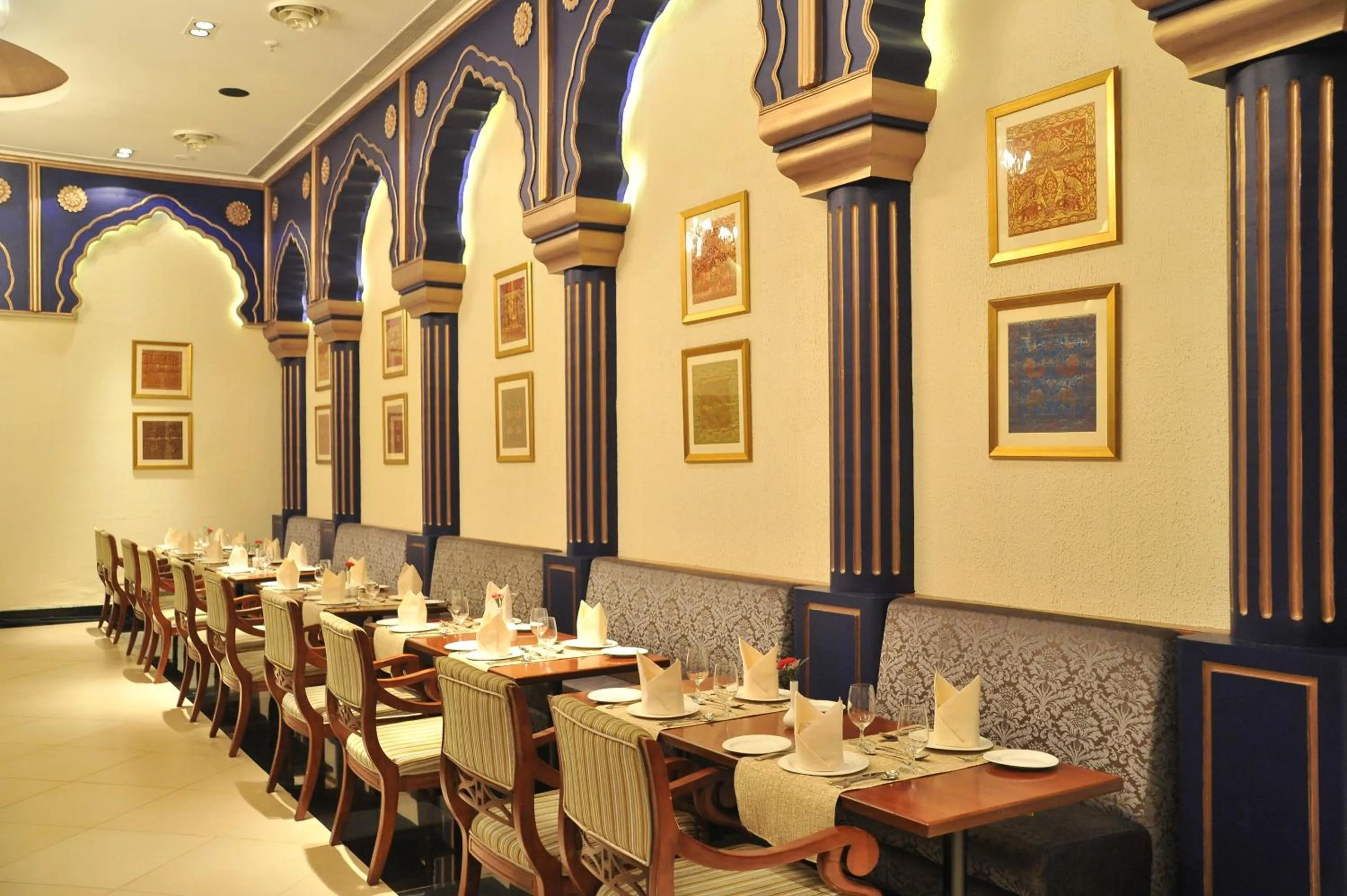 Restaurant/places to eat in Mysore County Retreat