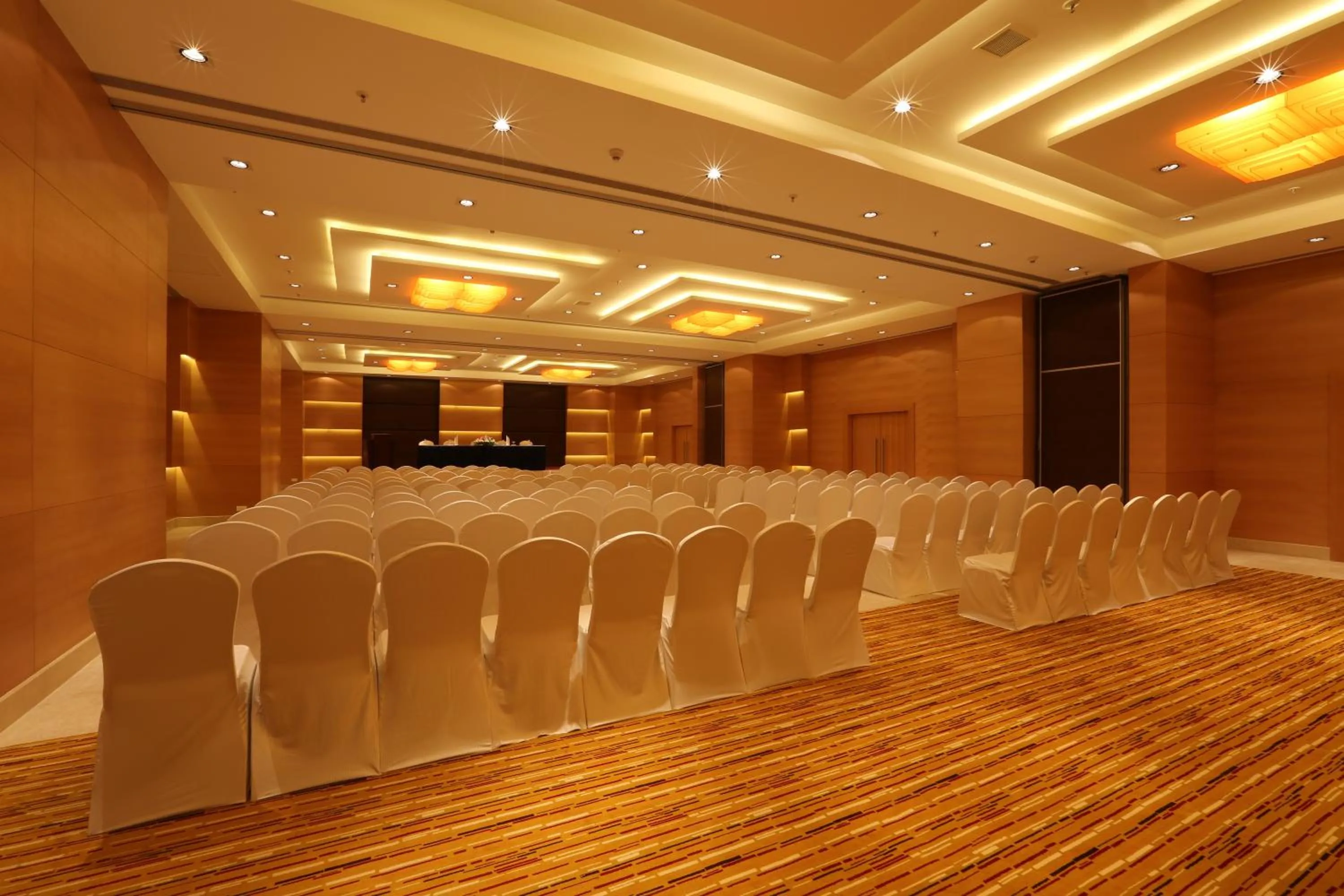 Banquet/Function facilities in Mysore County Retreat