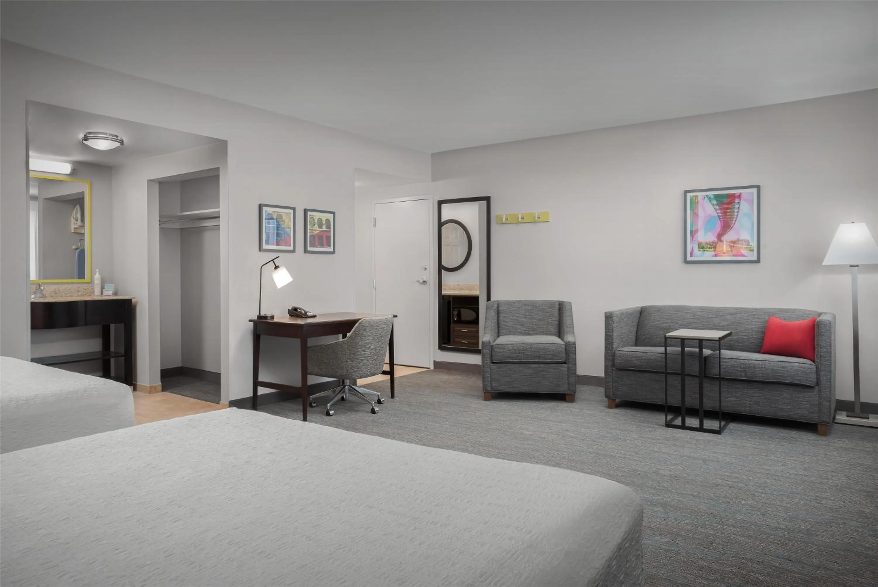 Bedroom, Bed in Hampton Inn & Suites Omaha-Downtown