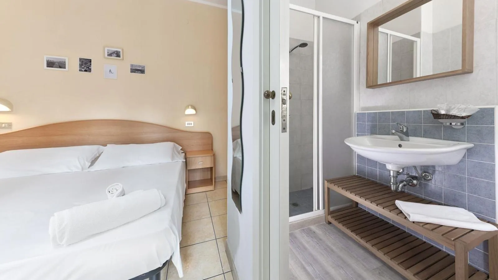Bedroom, Bed in Hotel Arlecchino Riccione