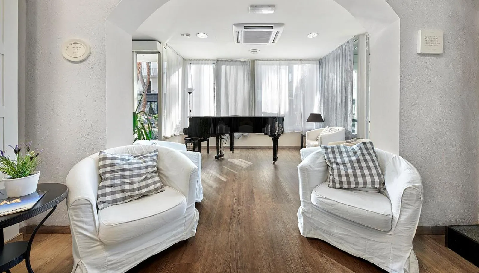 Lobby or reception in Hotel Arlecchino Riccione