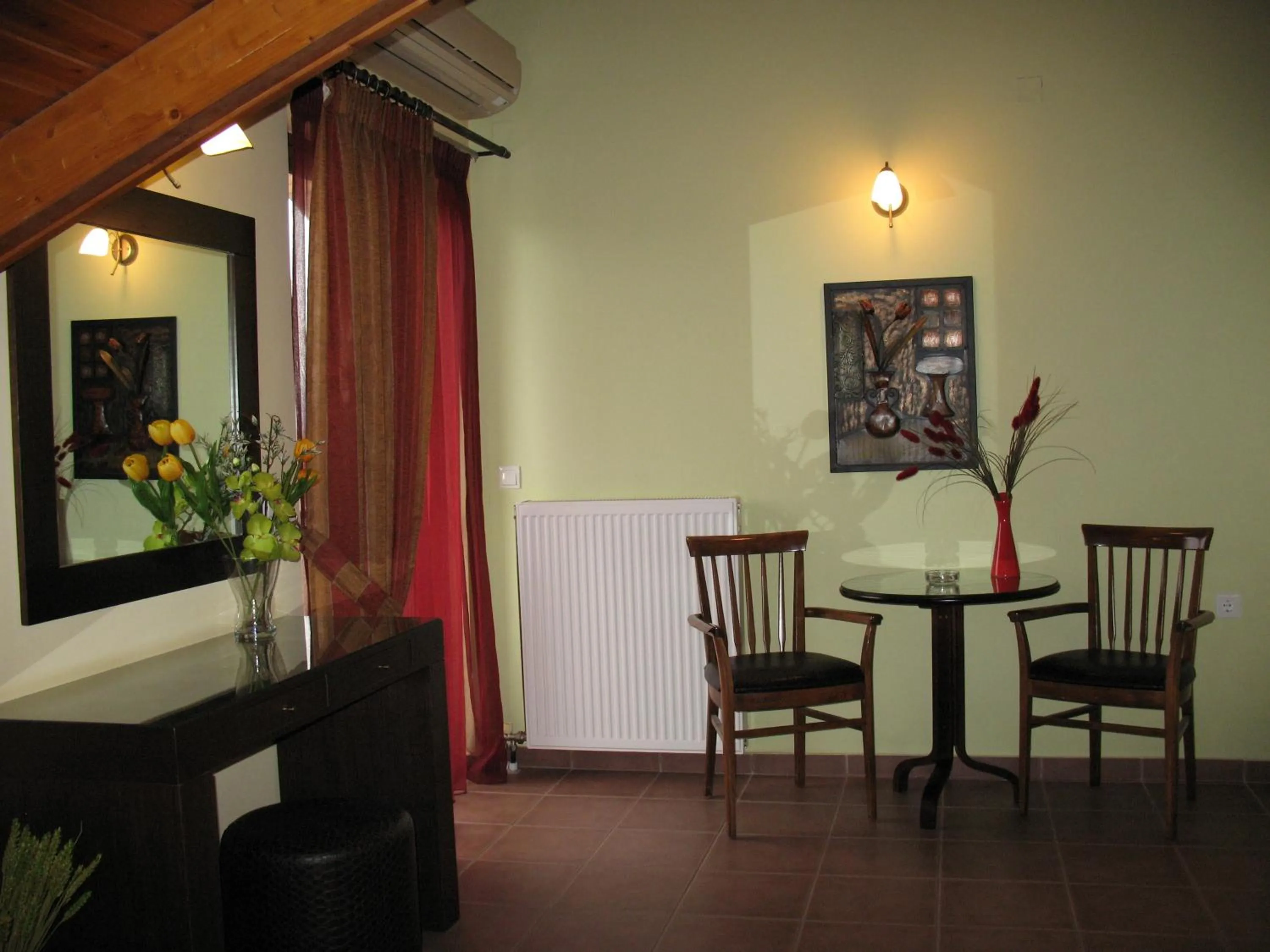 Photo of the whole room in Hotel Prigipikon Suites and sofites