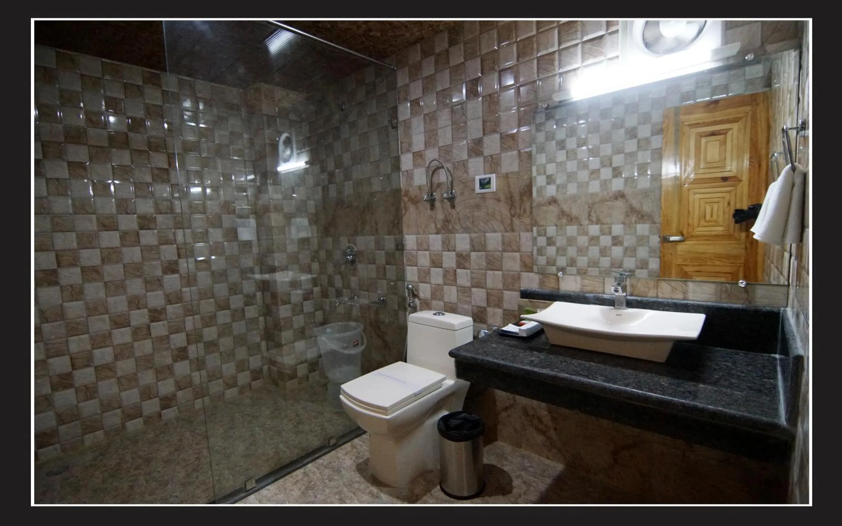 Grand Krisa Resort & SPA, Manali Experience Luxury With all Weather ACs in Every Room