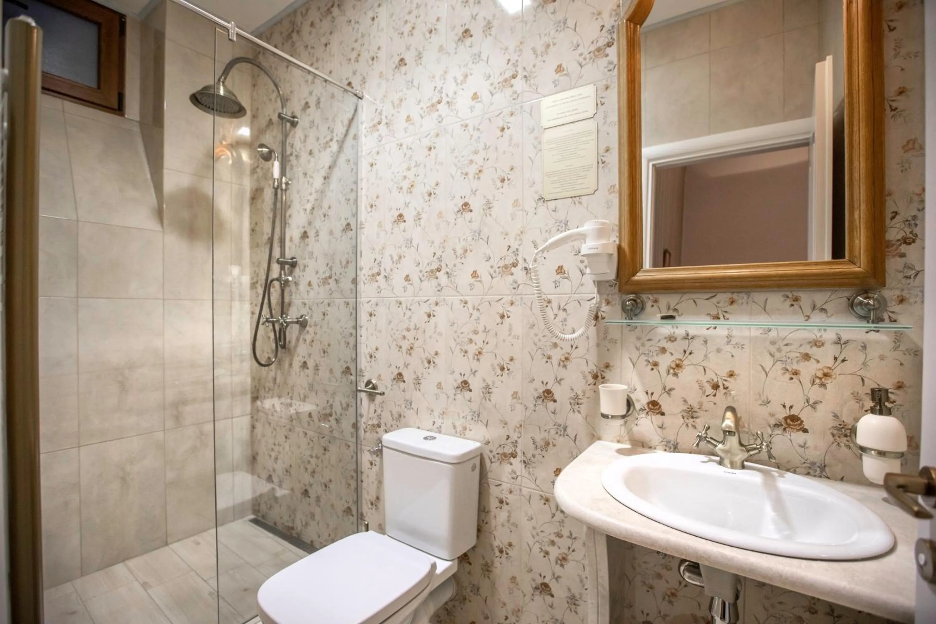 Property building in Casa Gotica Residence