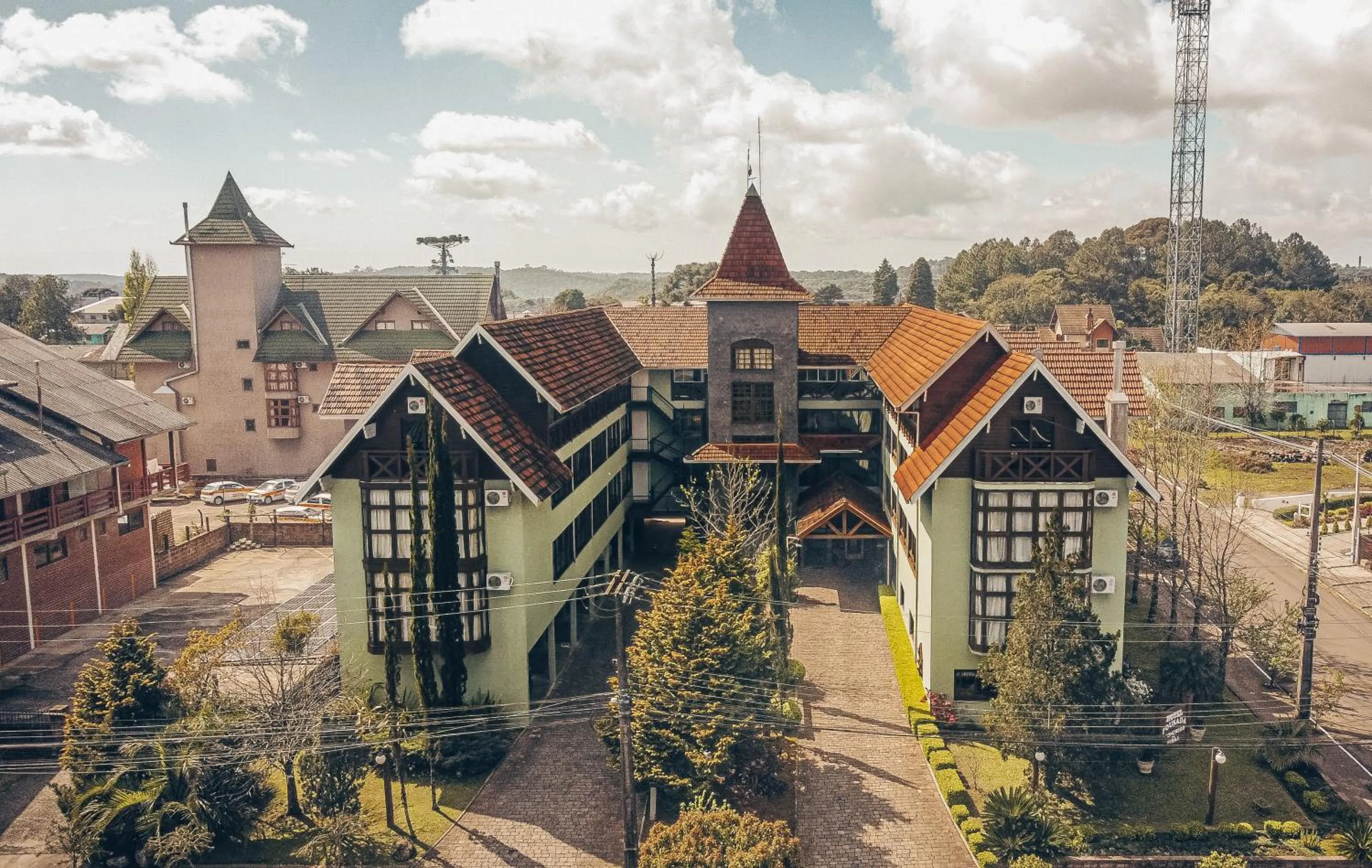 Property building in Hotel Aconchego da Serra