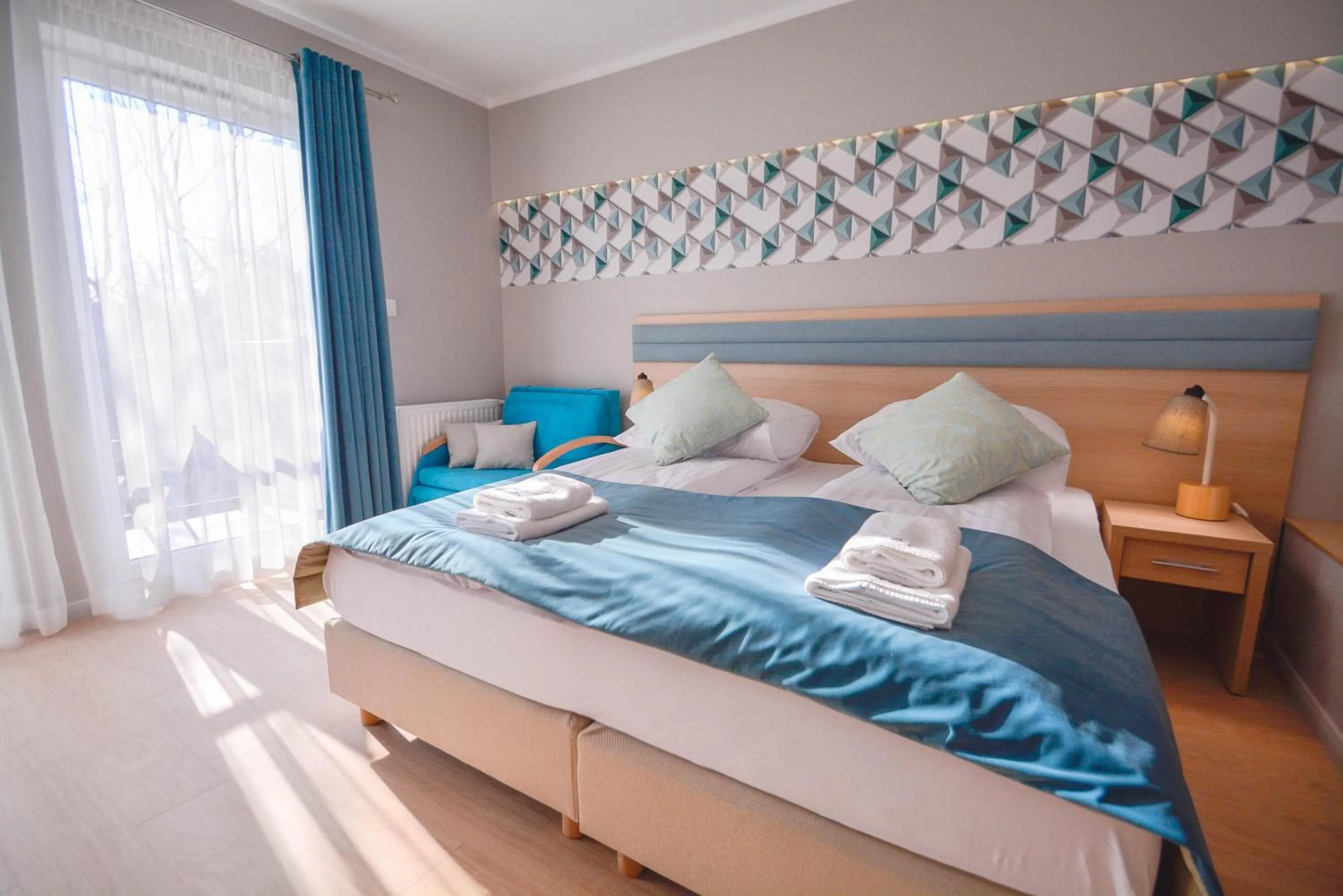 Bedroom, Bed in Osiedle Cesarskie Apartamenty - Parking - Apartamenty Bryza