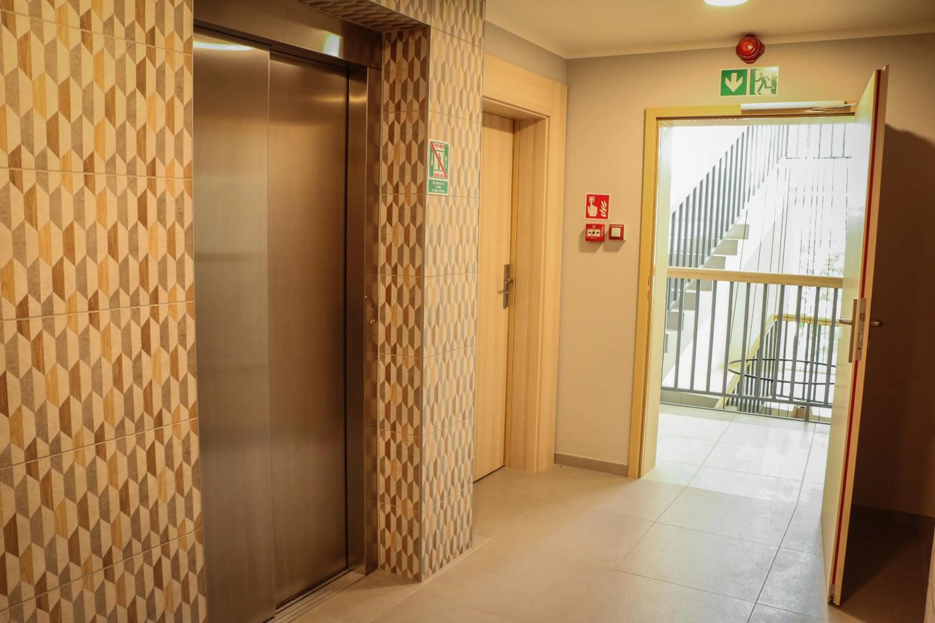 Property building in Osiedle Cesarskie Apartamenty - Parking - Apartamenty Bryza