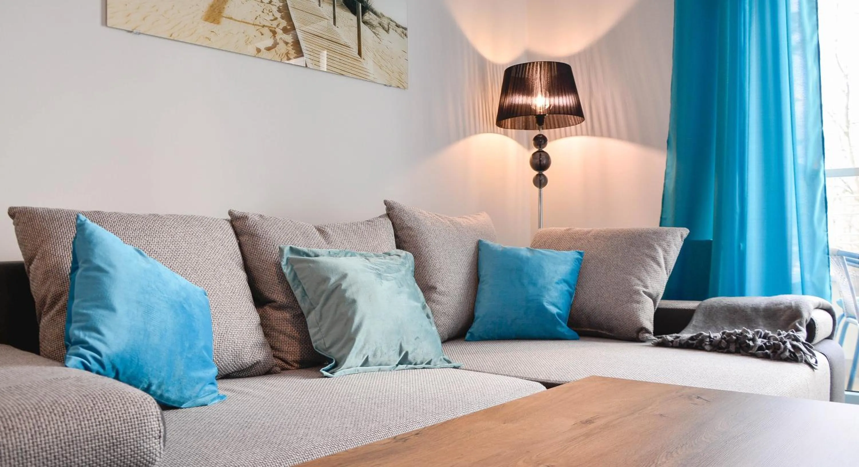 Decorative detail, Bed in Osiedle Cesarskie Apartamenty - Parking - Apartamenty Bryza