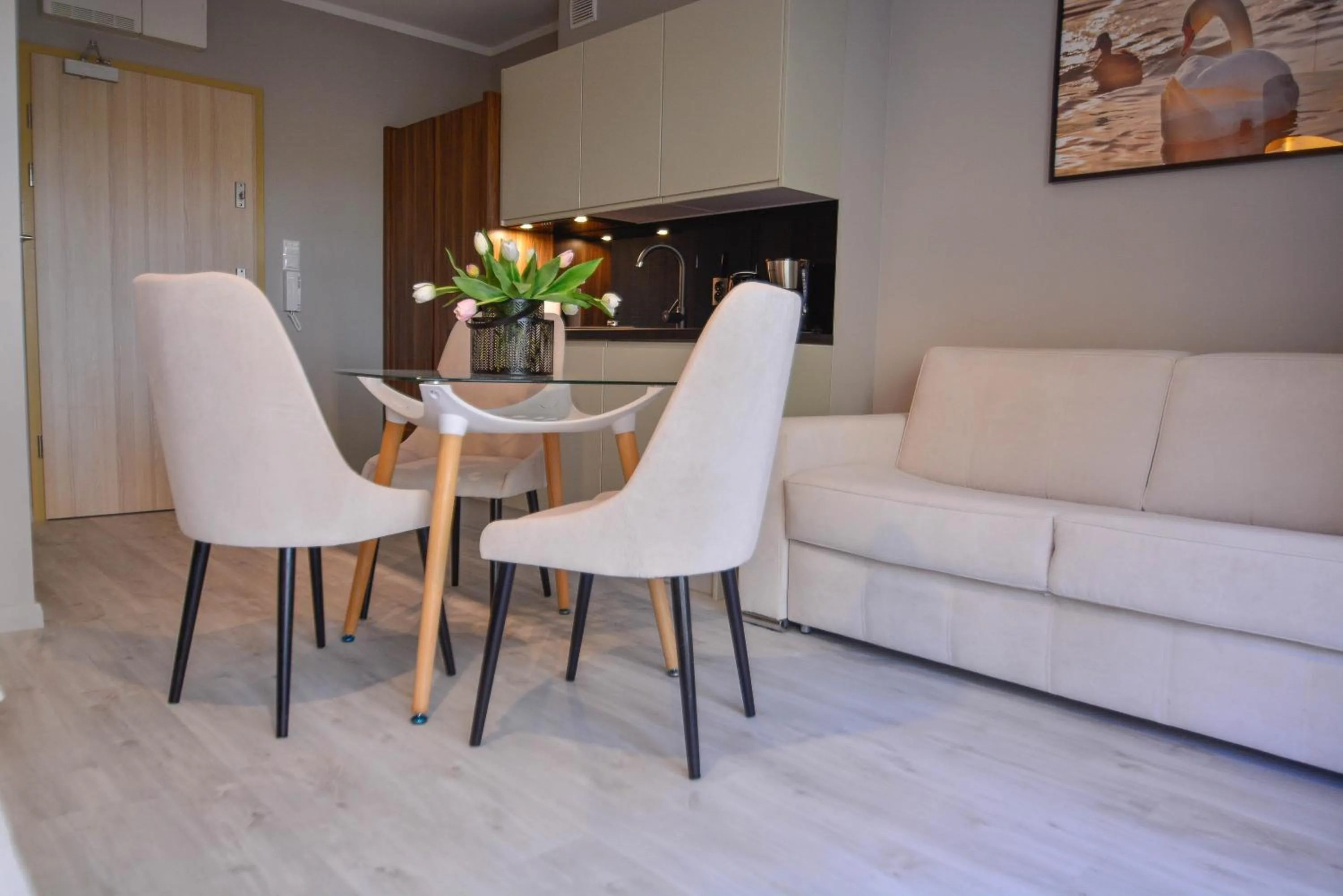 Seating area in Osiedle Cesarskie Apartamenty - Parking - Apartamenty Bryza