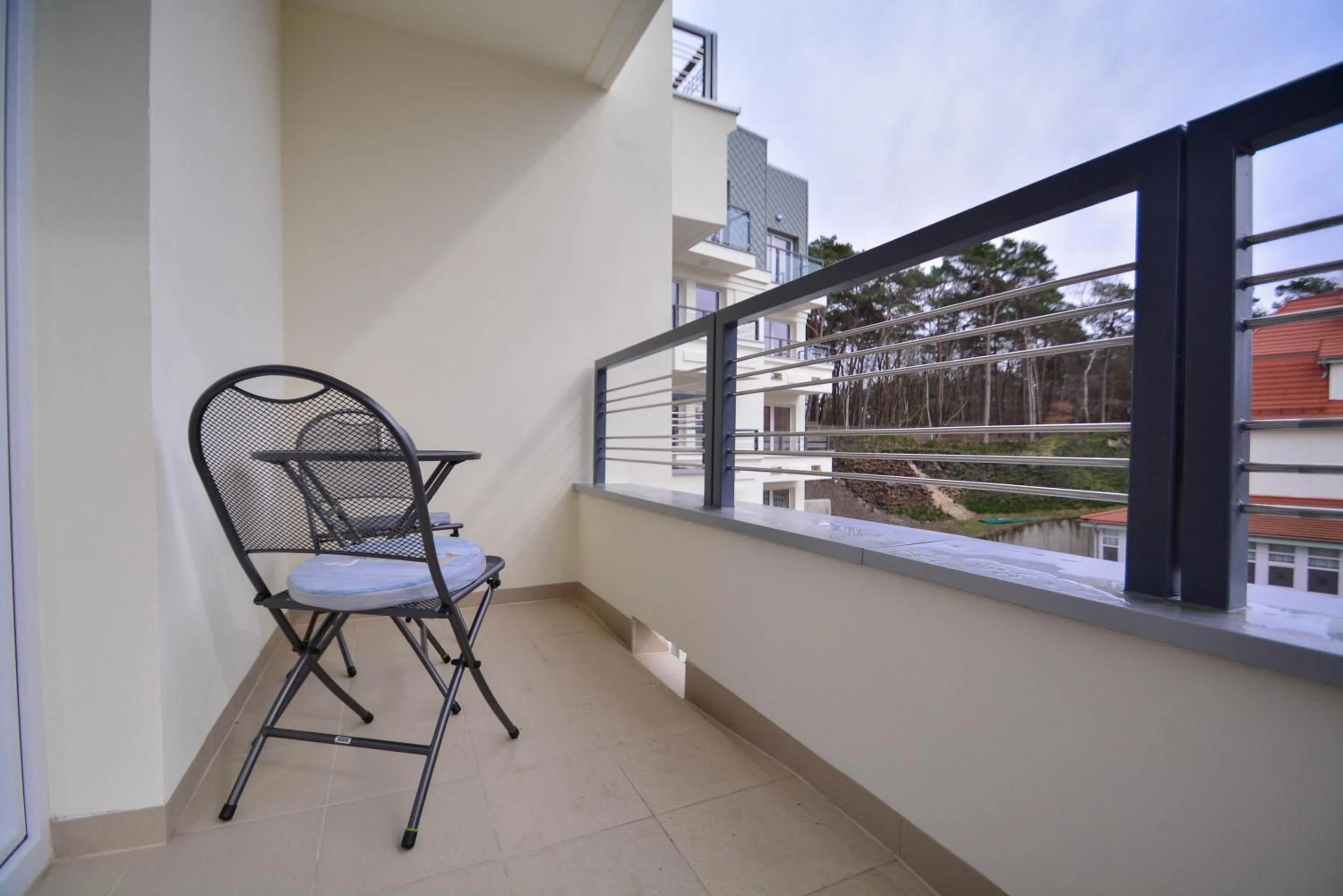 Balcony/Terrace in Osiedle Cesarskie Apartamenty - Parking - Apartamenty Bryza