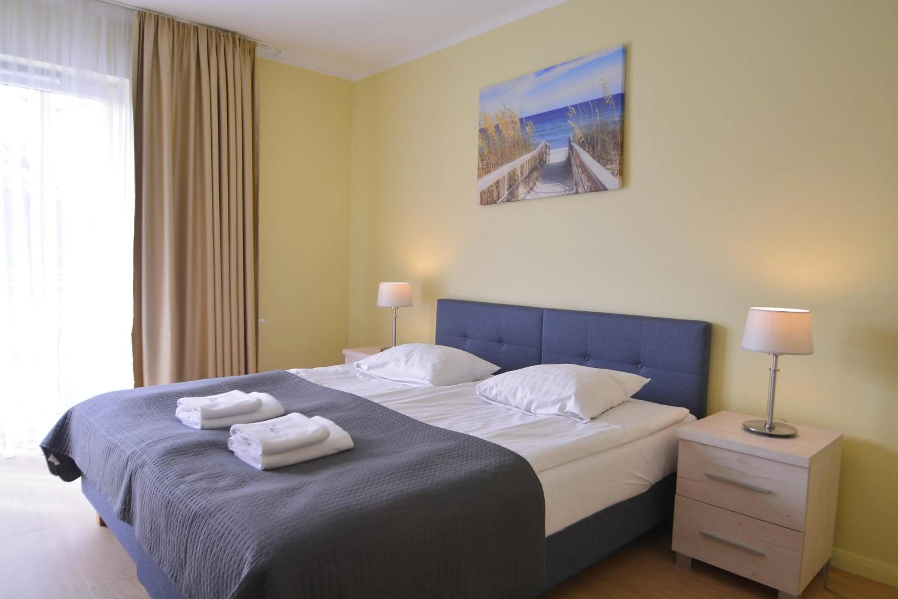 Bedroom, Bed in Osiedle Cesarskie Apartamenty - Parking - Apartamenty Bryza