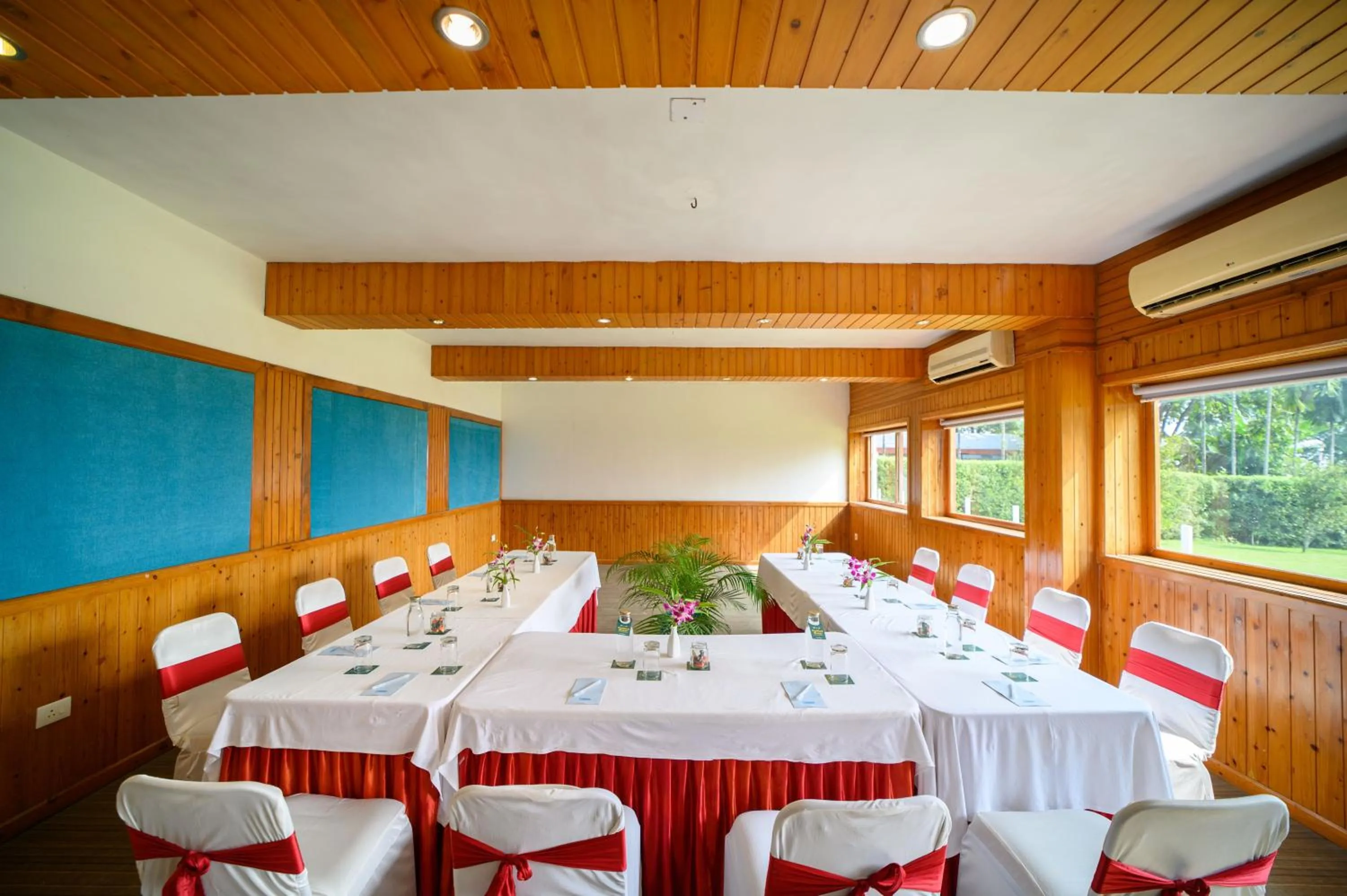 Meeting/conference room in Sinclairs Retreat Dooars, Chalsa