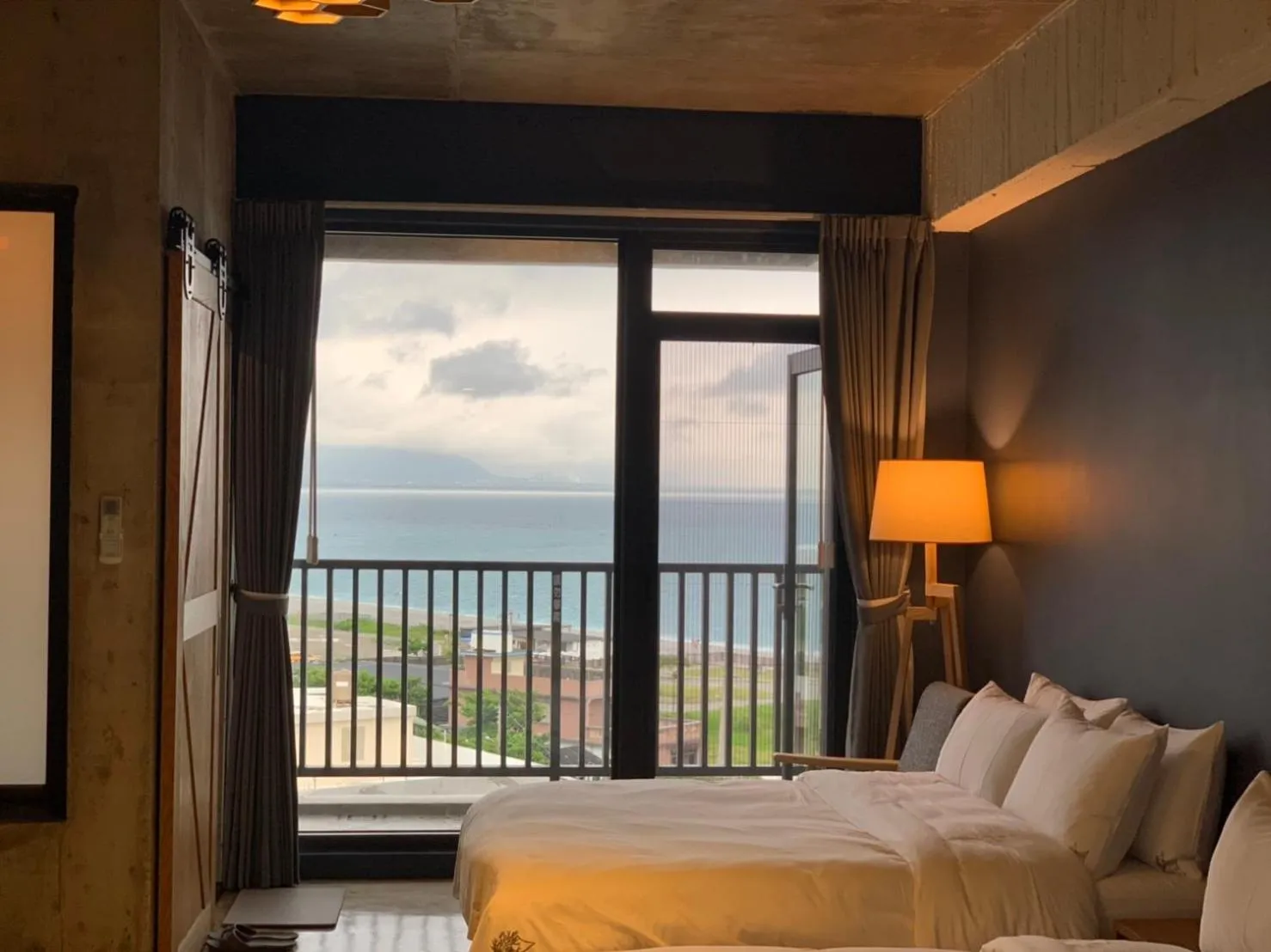 Photo of the whole room, Bed in Come Sit Hostel