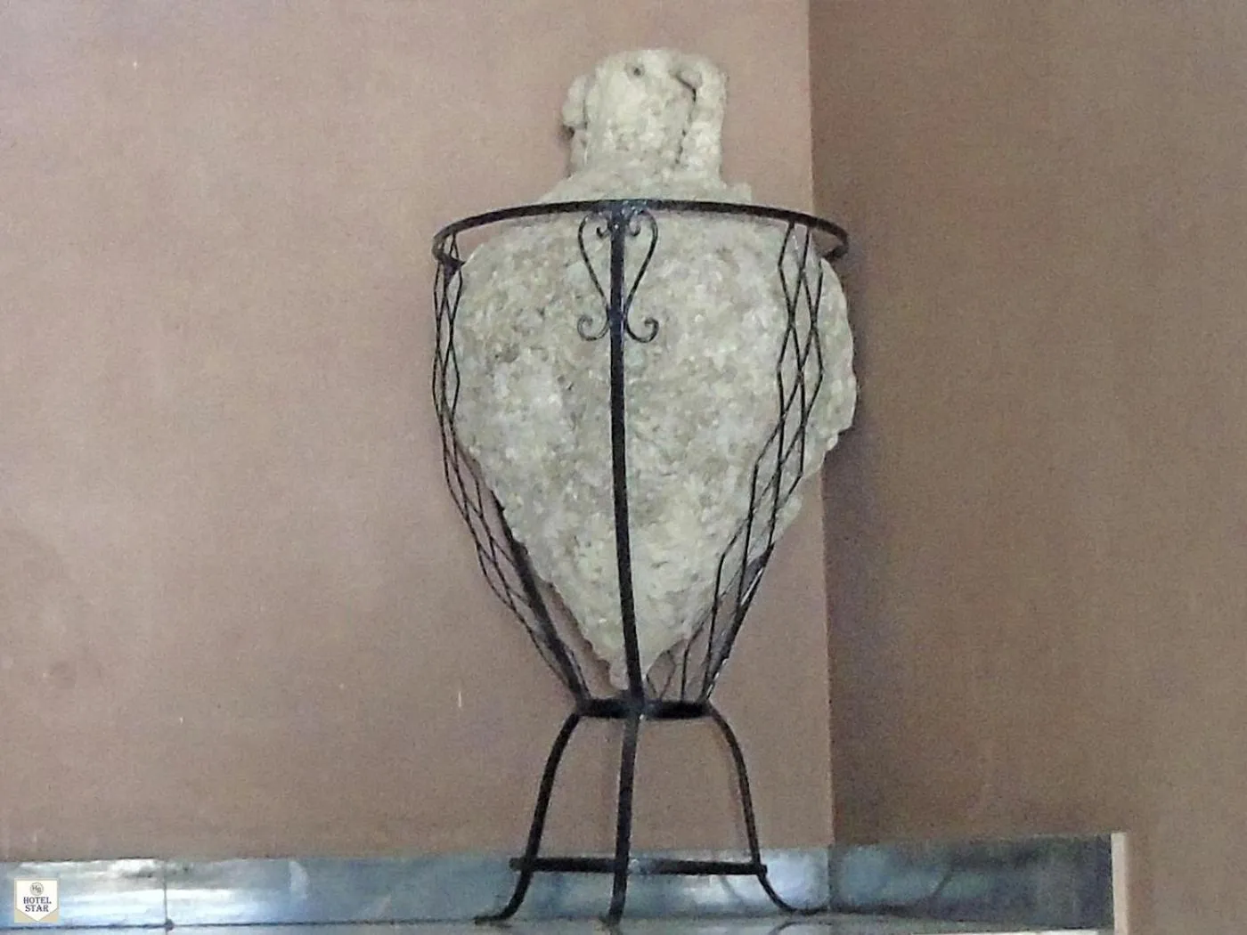 Decorative detail in Star Hotel