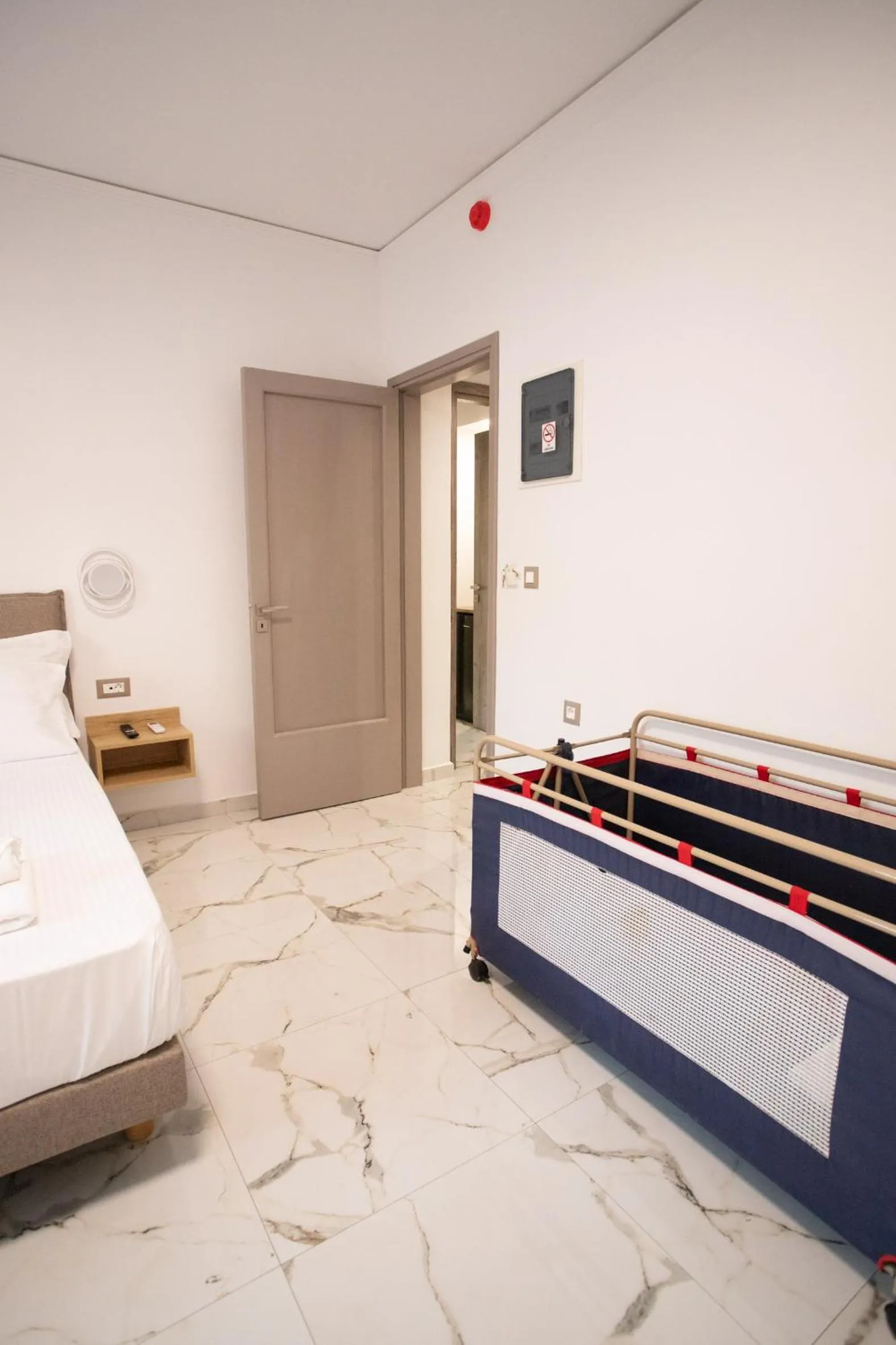 Photo of the whole room, Bed in Star Hotel