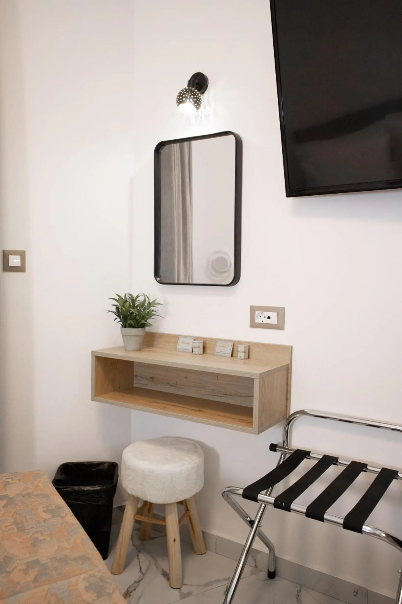 TV and multimedia in Star Hotel