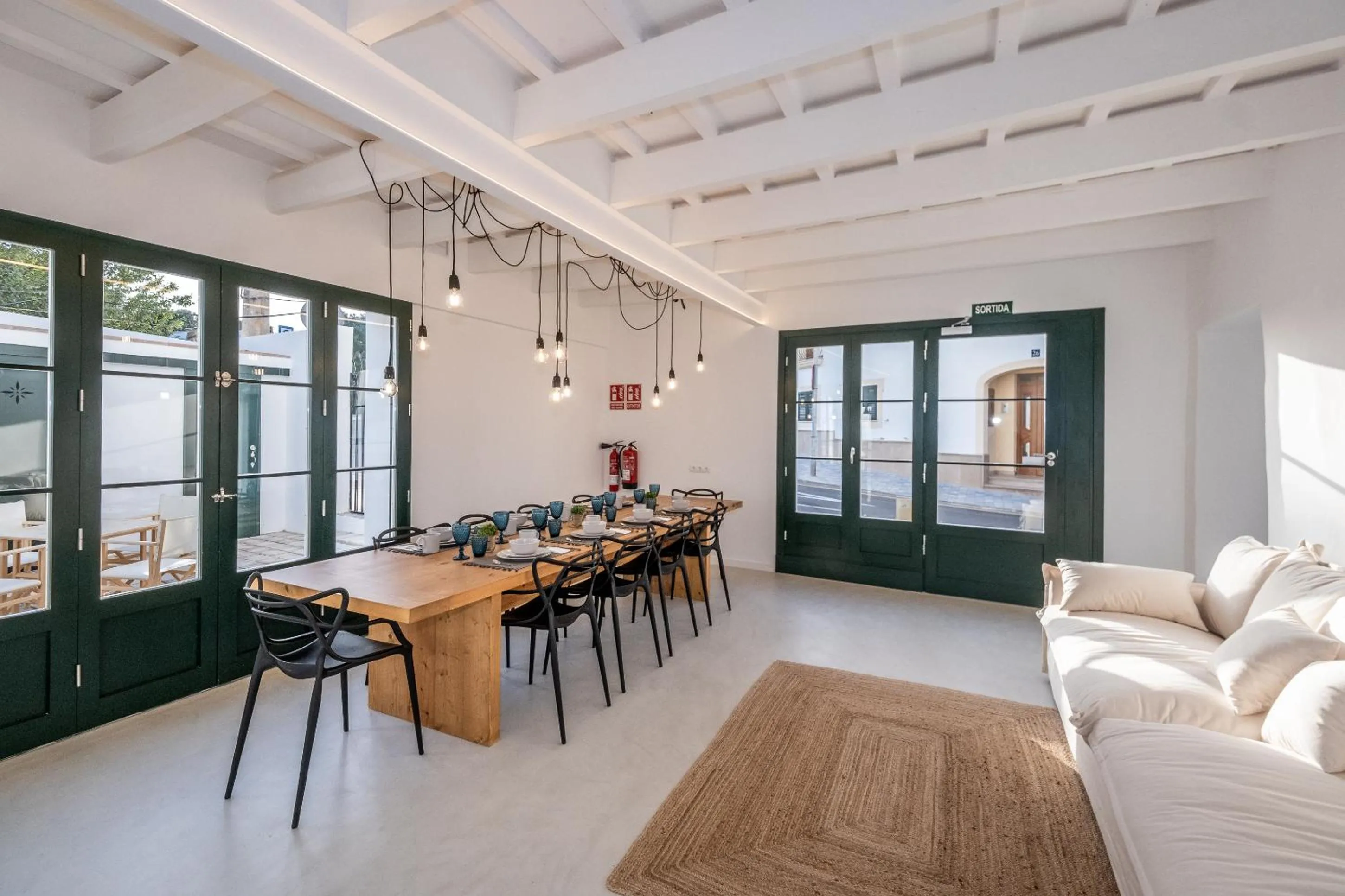 Lobby or reception in Hotel m - 27