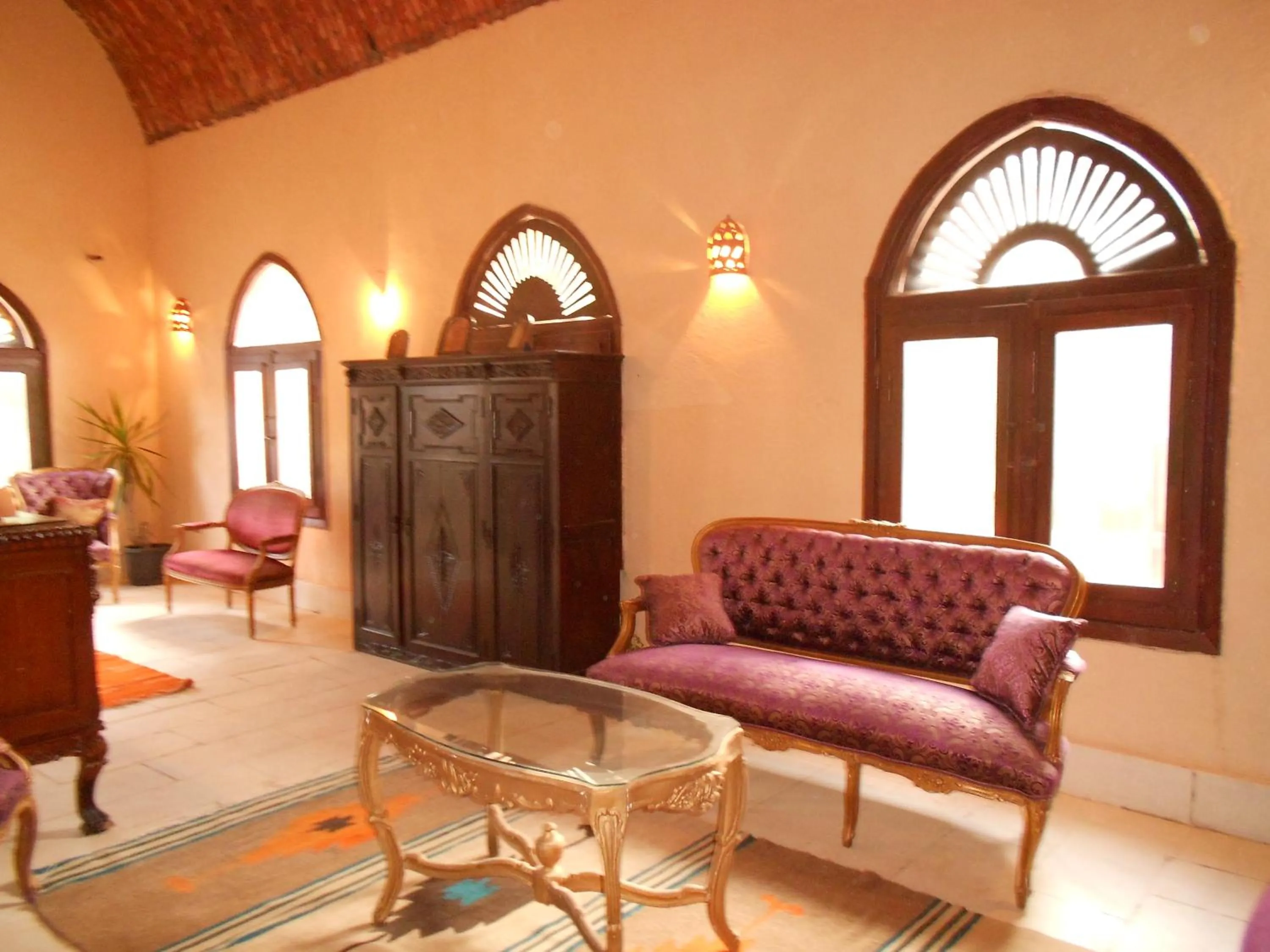 Communal lounge/ TV room in Shanda Lodge Desert Resort