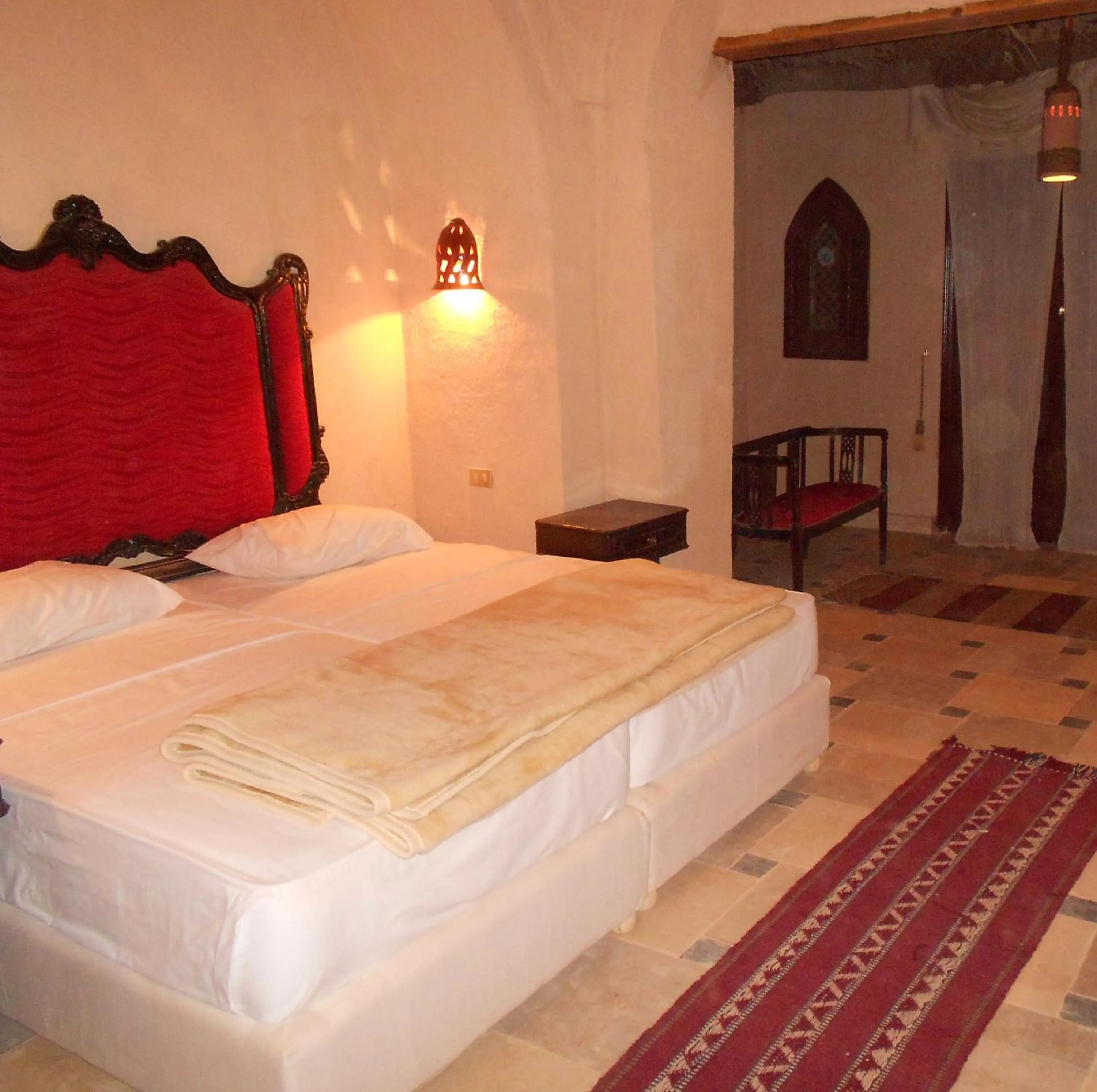 Bed in Shanda Lodge Desert Resort