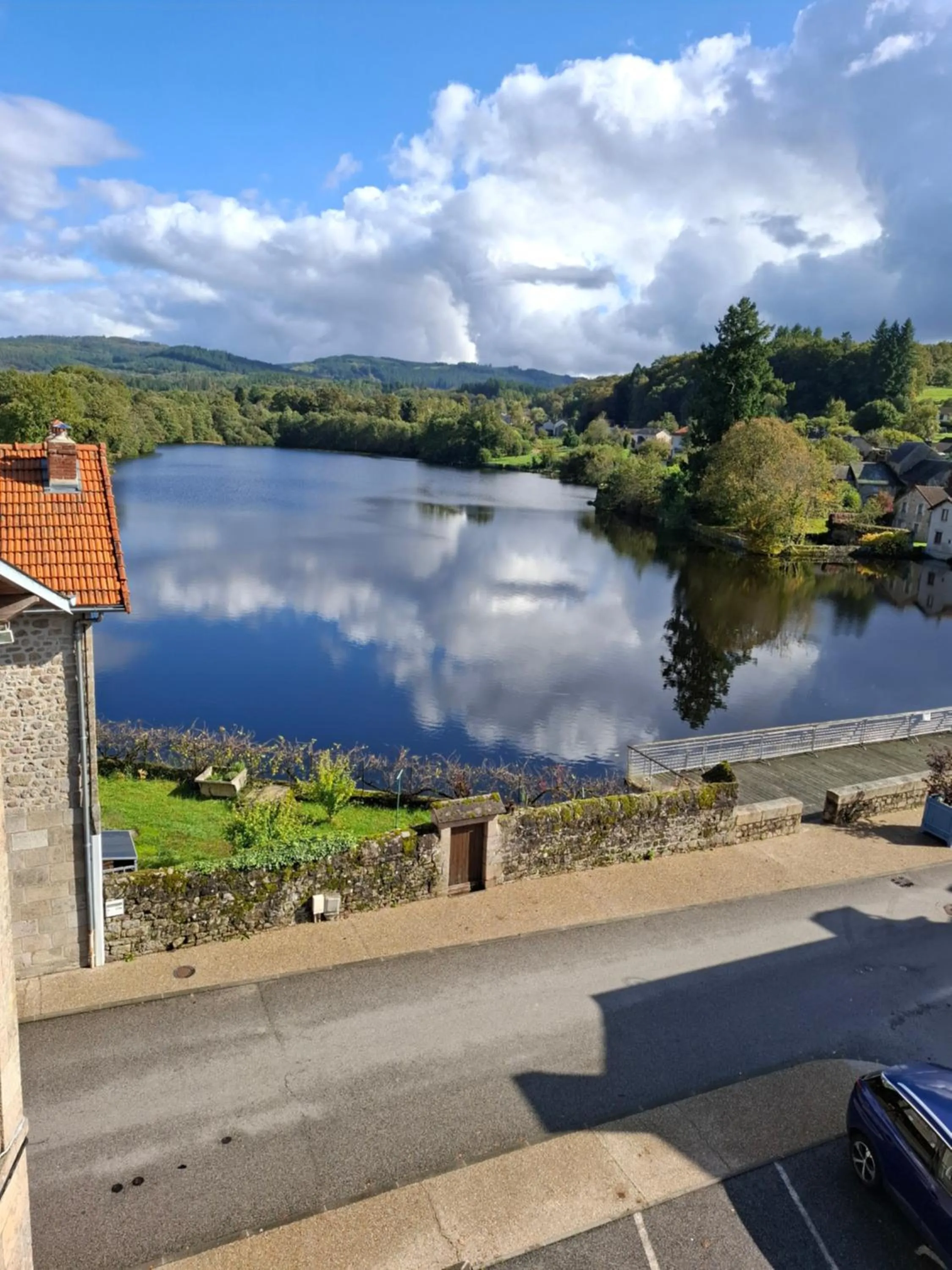 Lake view in Le Bellerive