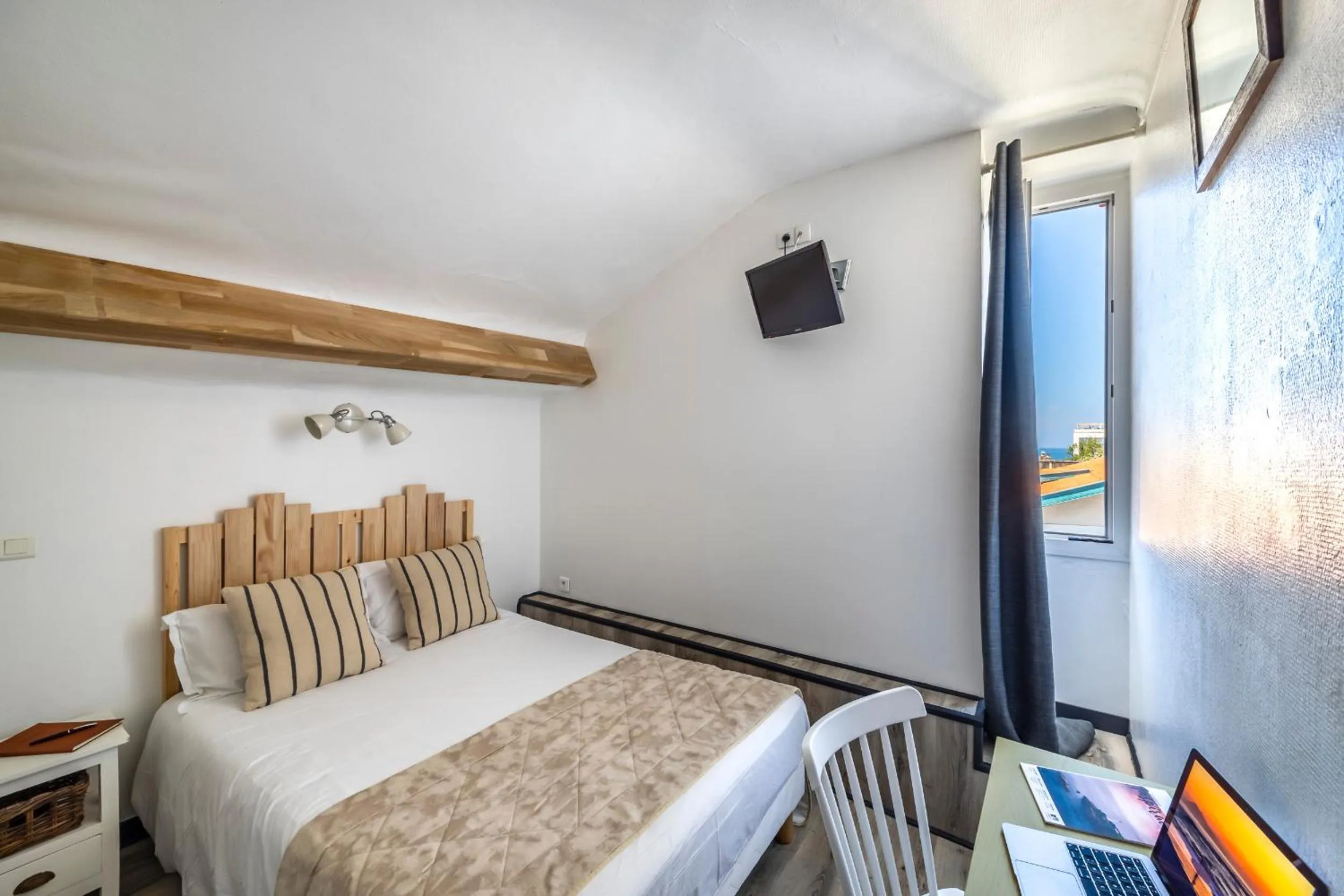 Bed in Hôtel Parc Mazon-Biarritz