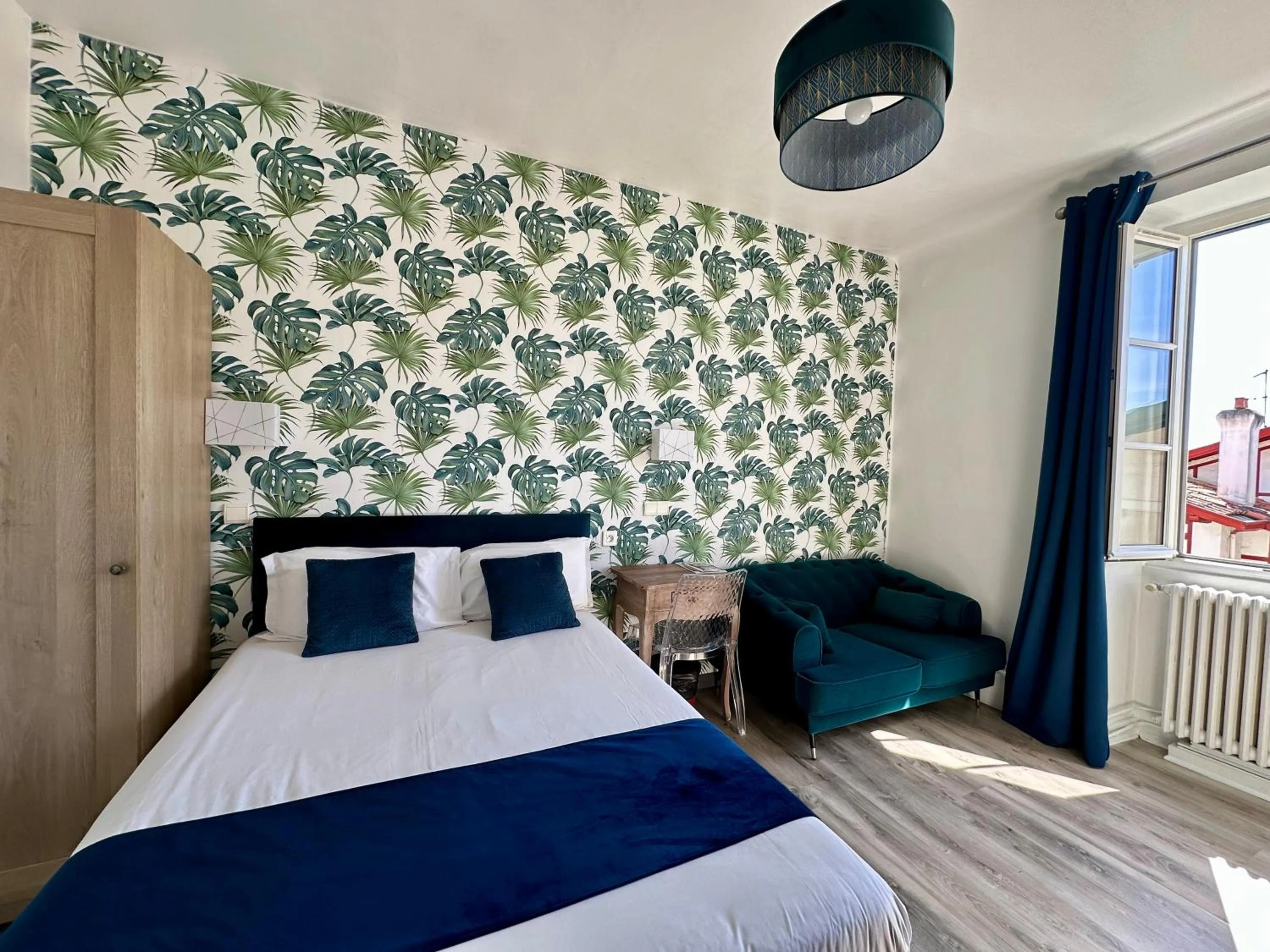 View (from property/room), Bed in Hôtel Parc Mazon-Biarritz