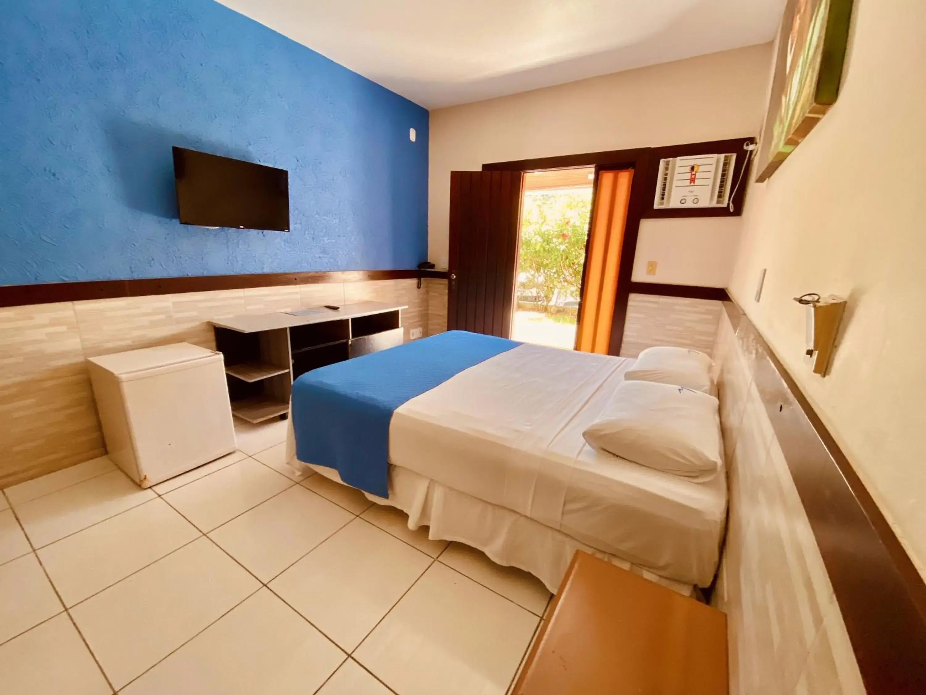 Double Room with Patio in Hotel Porto das Ancoras Double Room with Patio in Hotel Porto das Ancoras