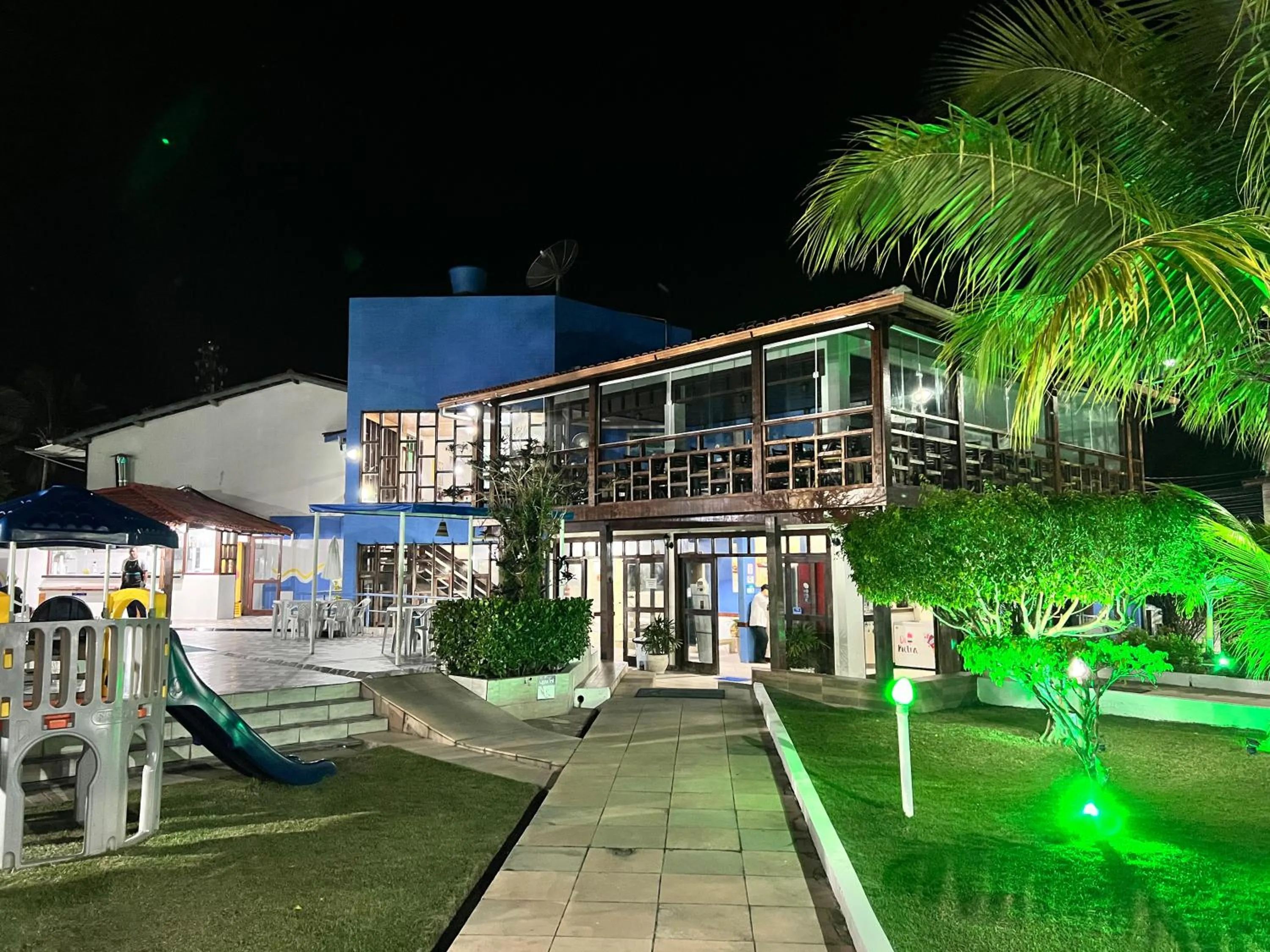 Facade/entrance in Hotel Porto das Ancoras