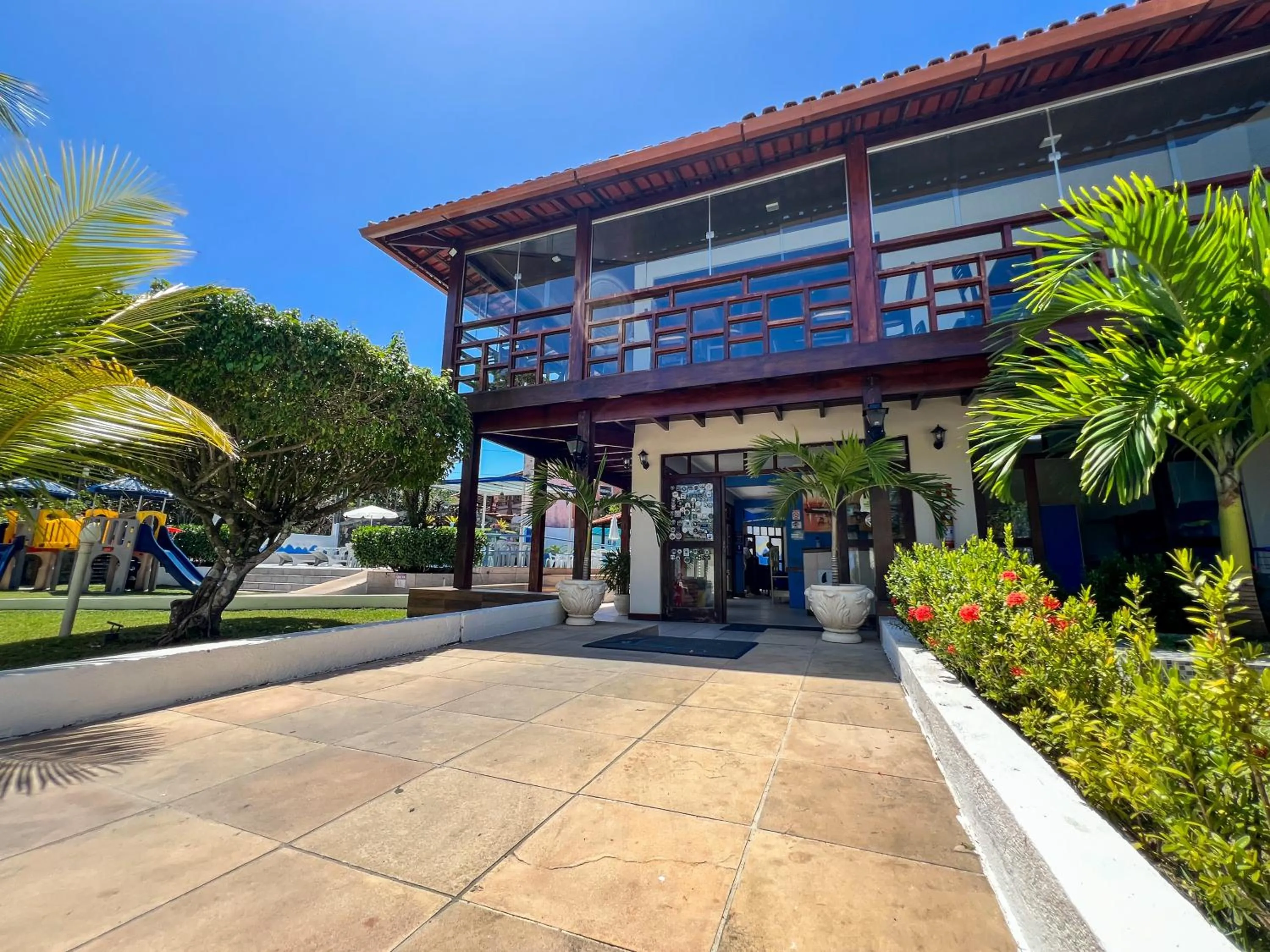 Facade/entrance in Hotel Porto das Ancoras