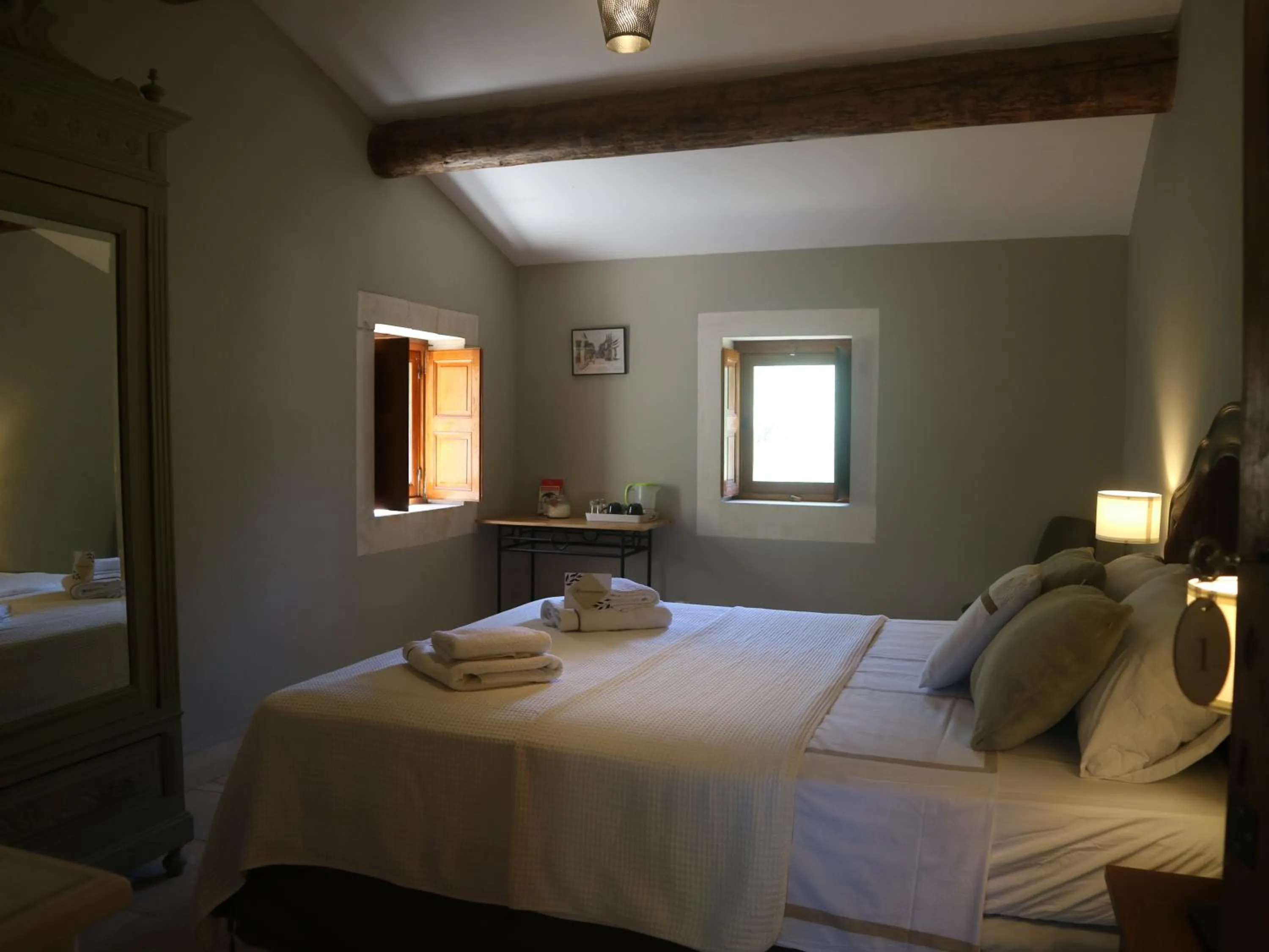 Bed in Mas du Rollier Chambres d'hôtes