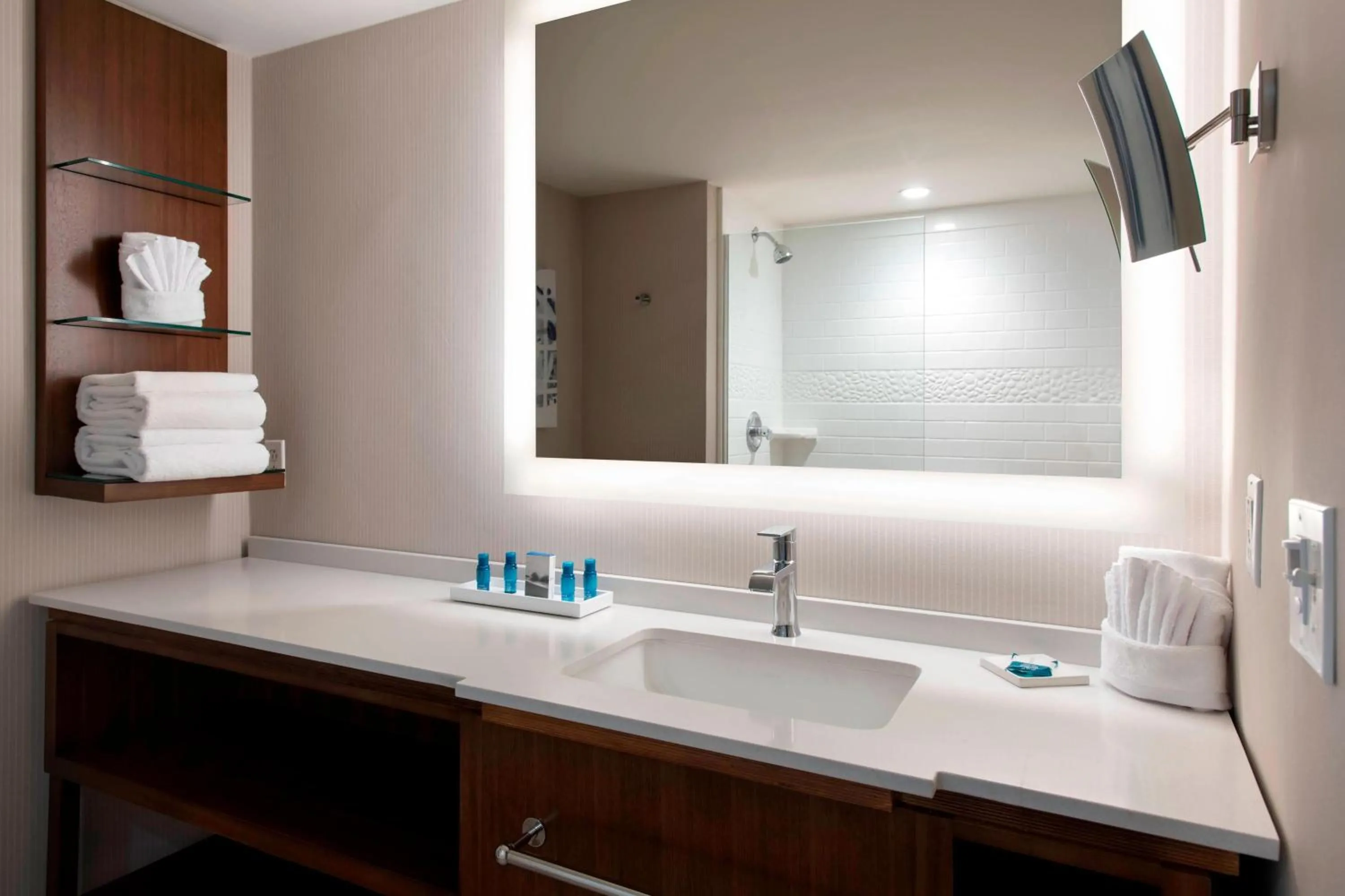 Bathroom in Delta Hotels by Marriott Basking Ridge