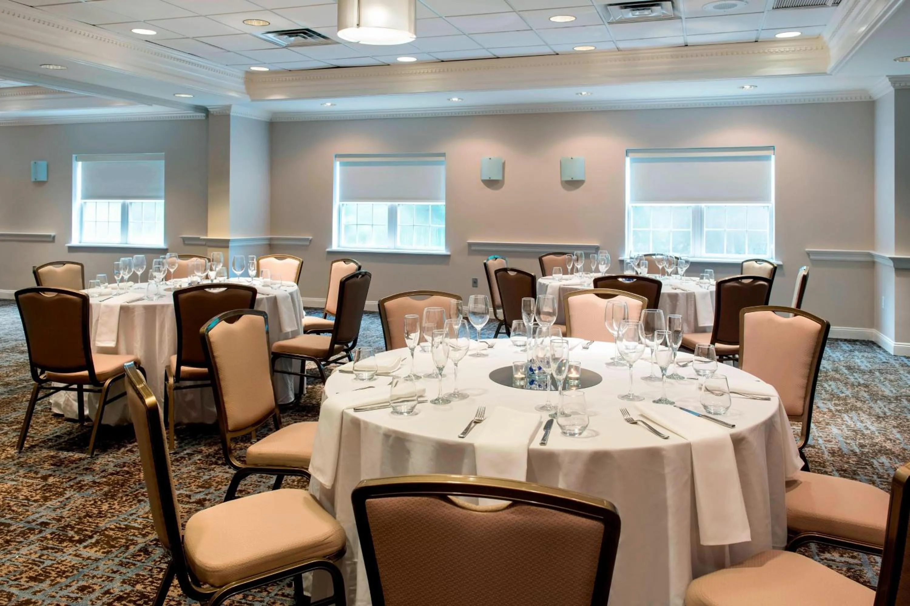 Meeting/conference room in Delta Hotels by Marriott Basking Ridge