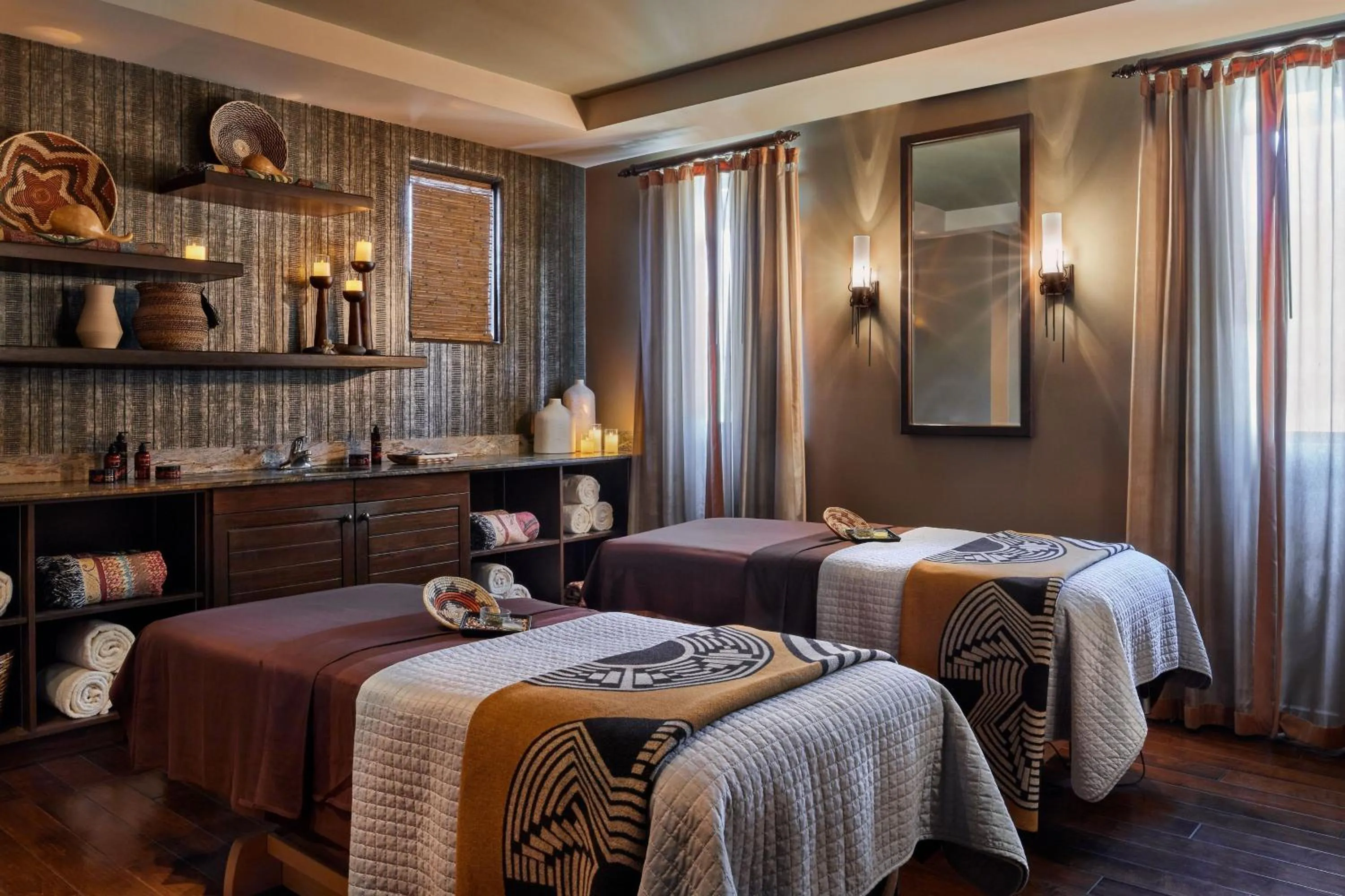 Spa and wellness centre/facilities, Bed in Sheraton Grand at Wild Horse Pass
