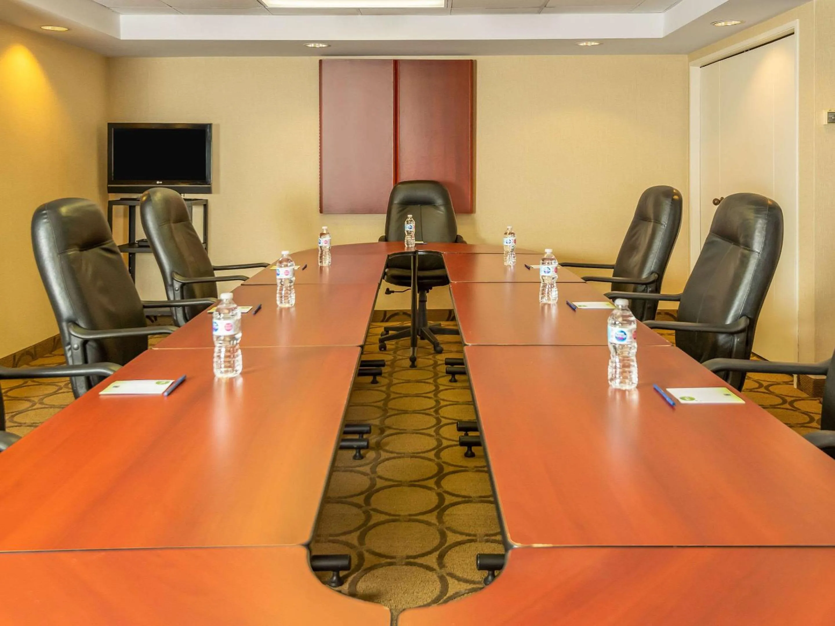 Meeting/conference room in Comfort Inn West