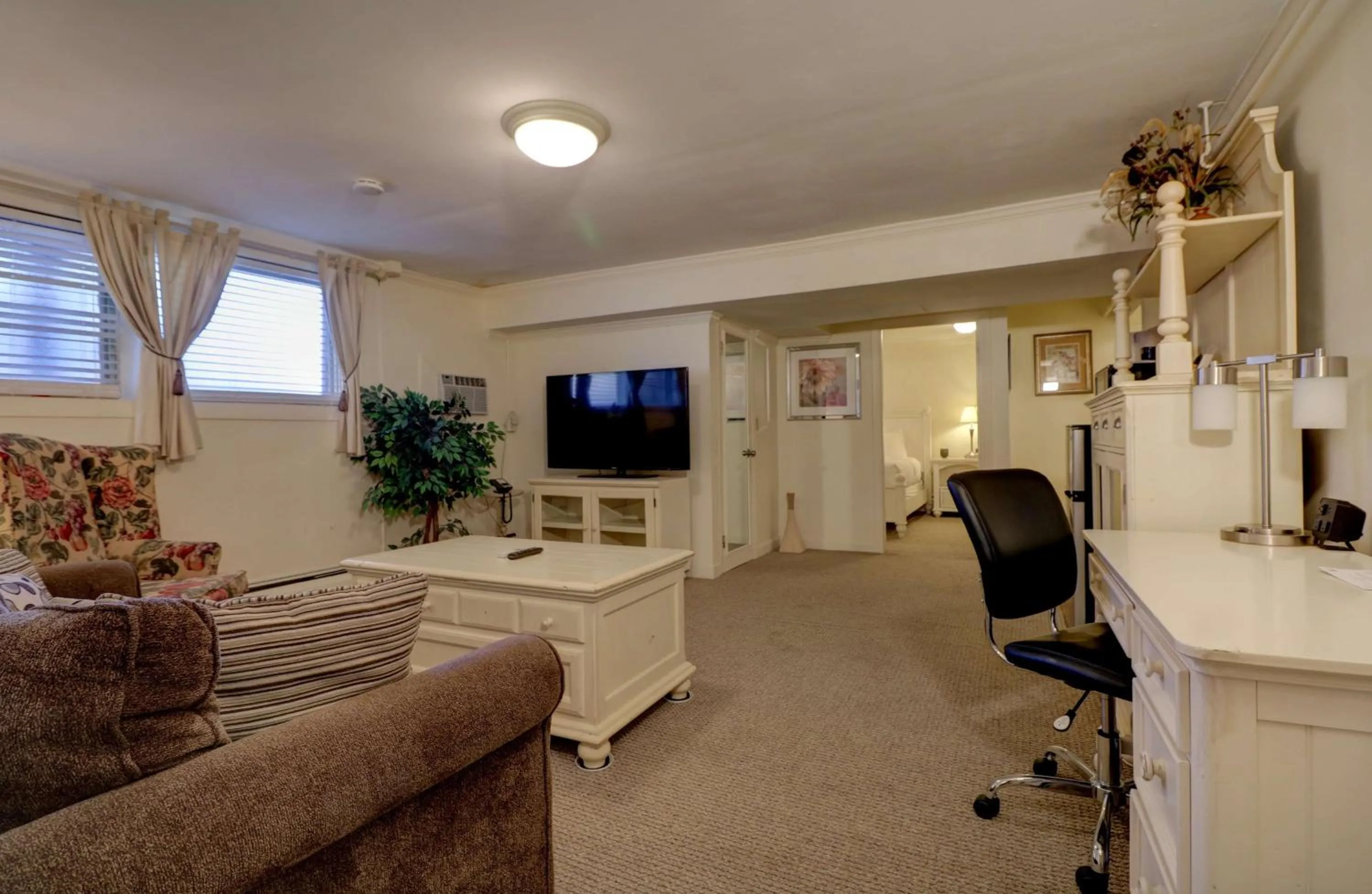 Bedroom in Senator Inn & Spa
