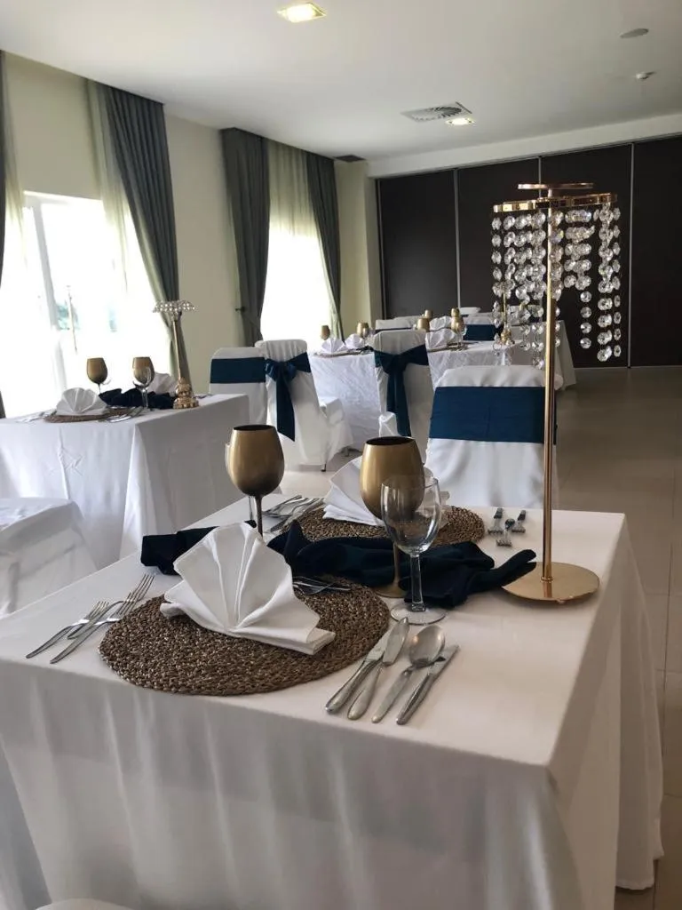 Restaurant/places to eat in Palace Hotel & Spa Termas de São Tiago