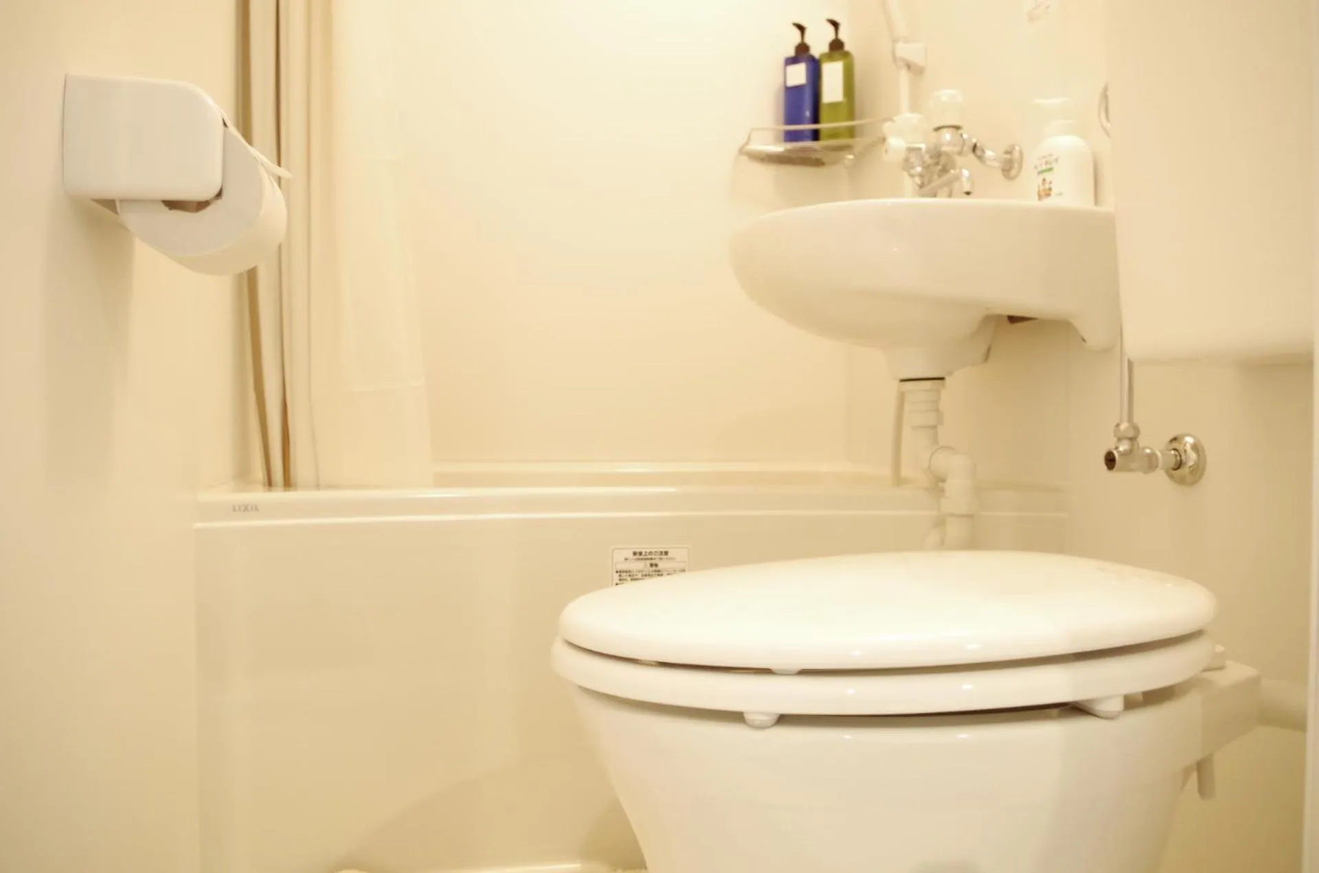 Toilet in Hotel Cocoro Inn Asakusa Kuramae