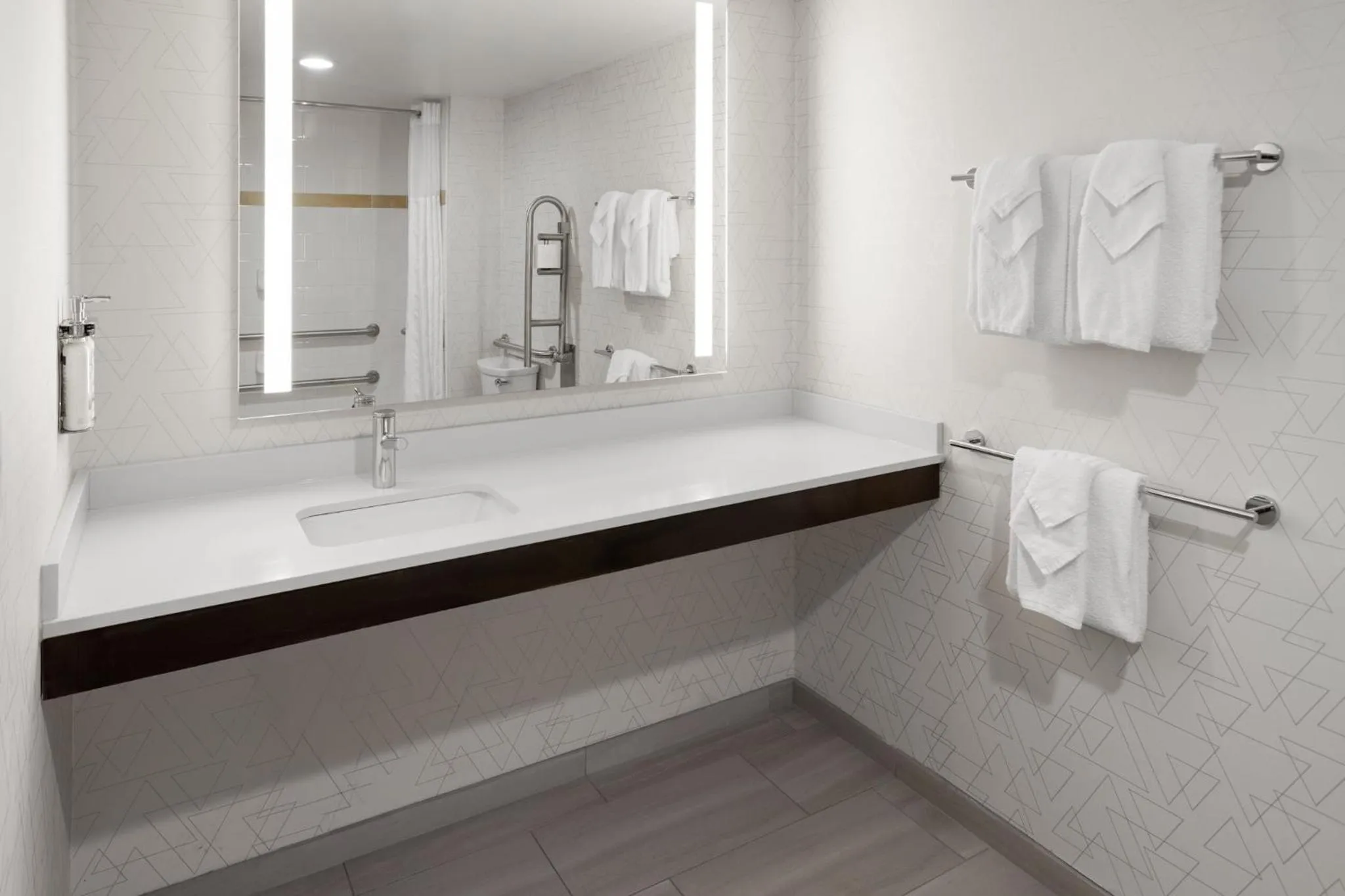 Photo of the whole room in Holiday Inn Express Philadelphia Penn's Landing by IHG