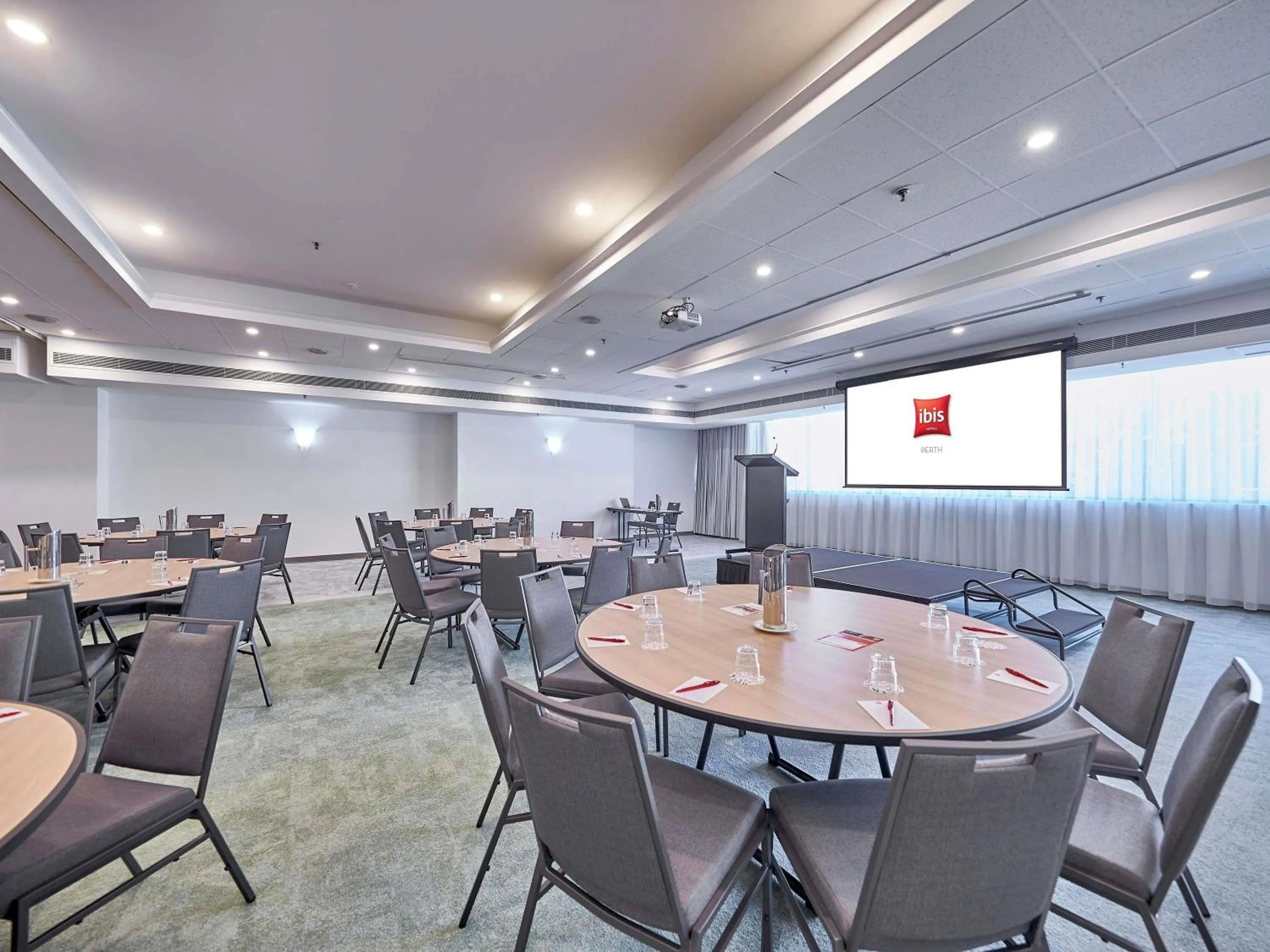 Meeting/conference room in ibis Perth